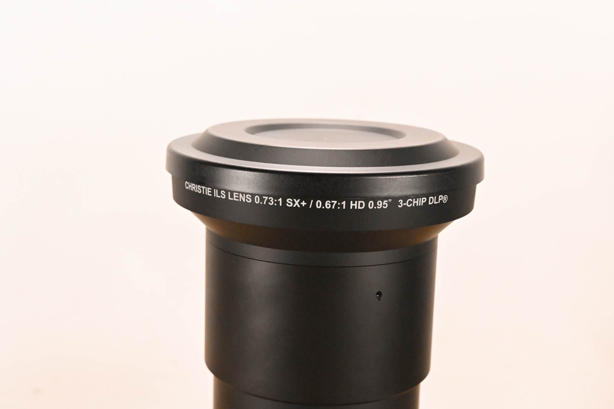 Christie ILS Lens 0.73:1 SX+ / 0.67:1 HD 0.95" 3-Chip Lens
