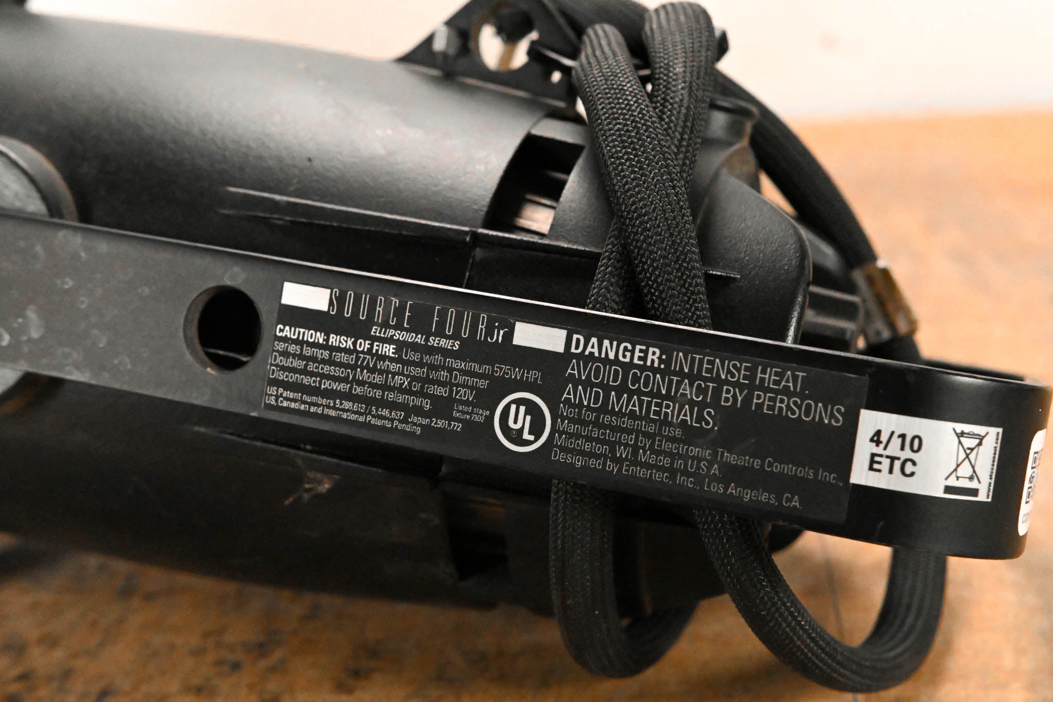 ETC Source Four Jr 26 Degree 575 Ellipsoidal Light