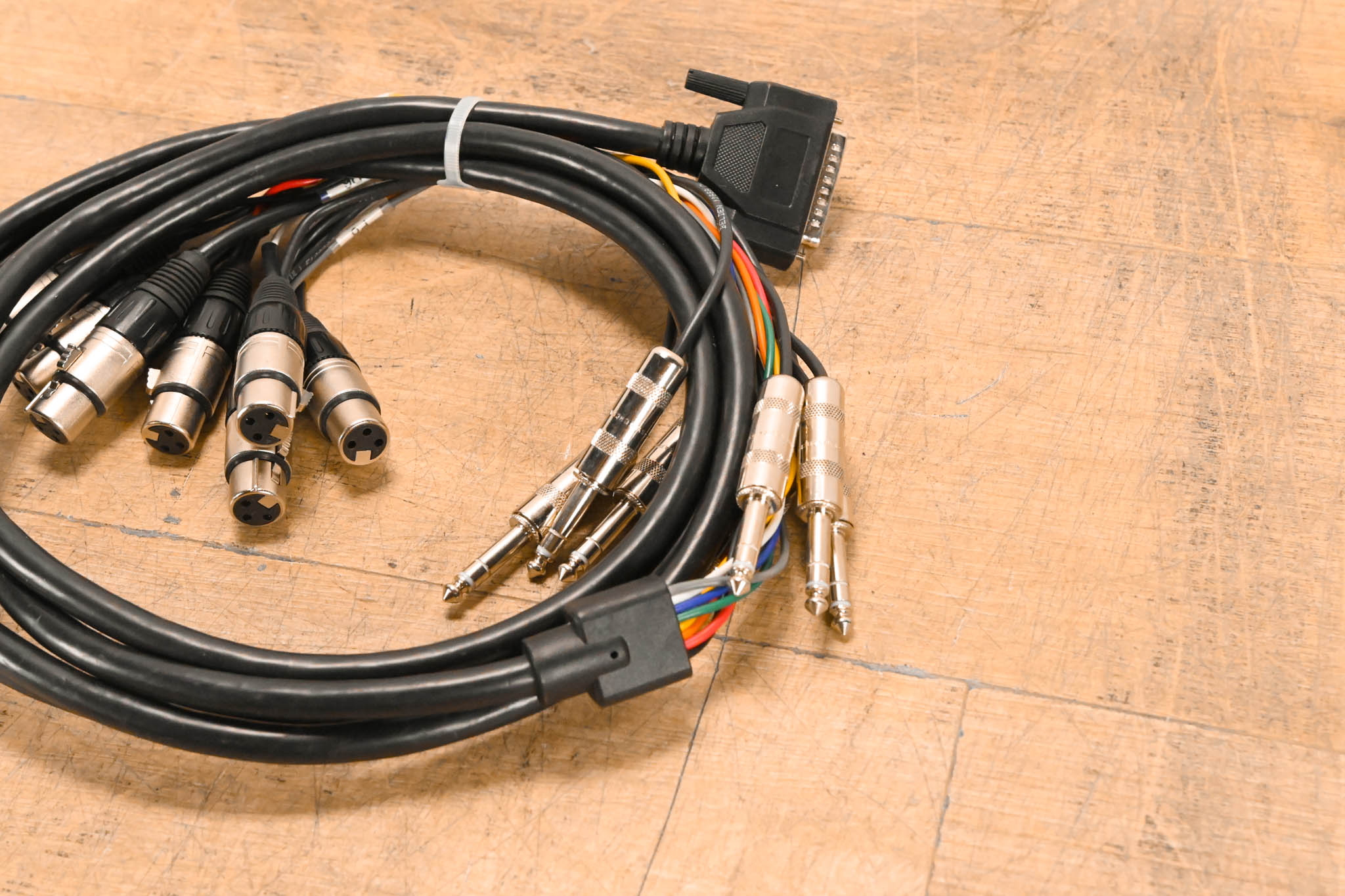 Unbranded DB25 Male to (8x)XLRF and (8x)TRS - 10ft