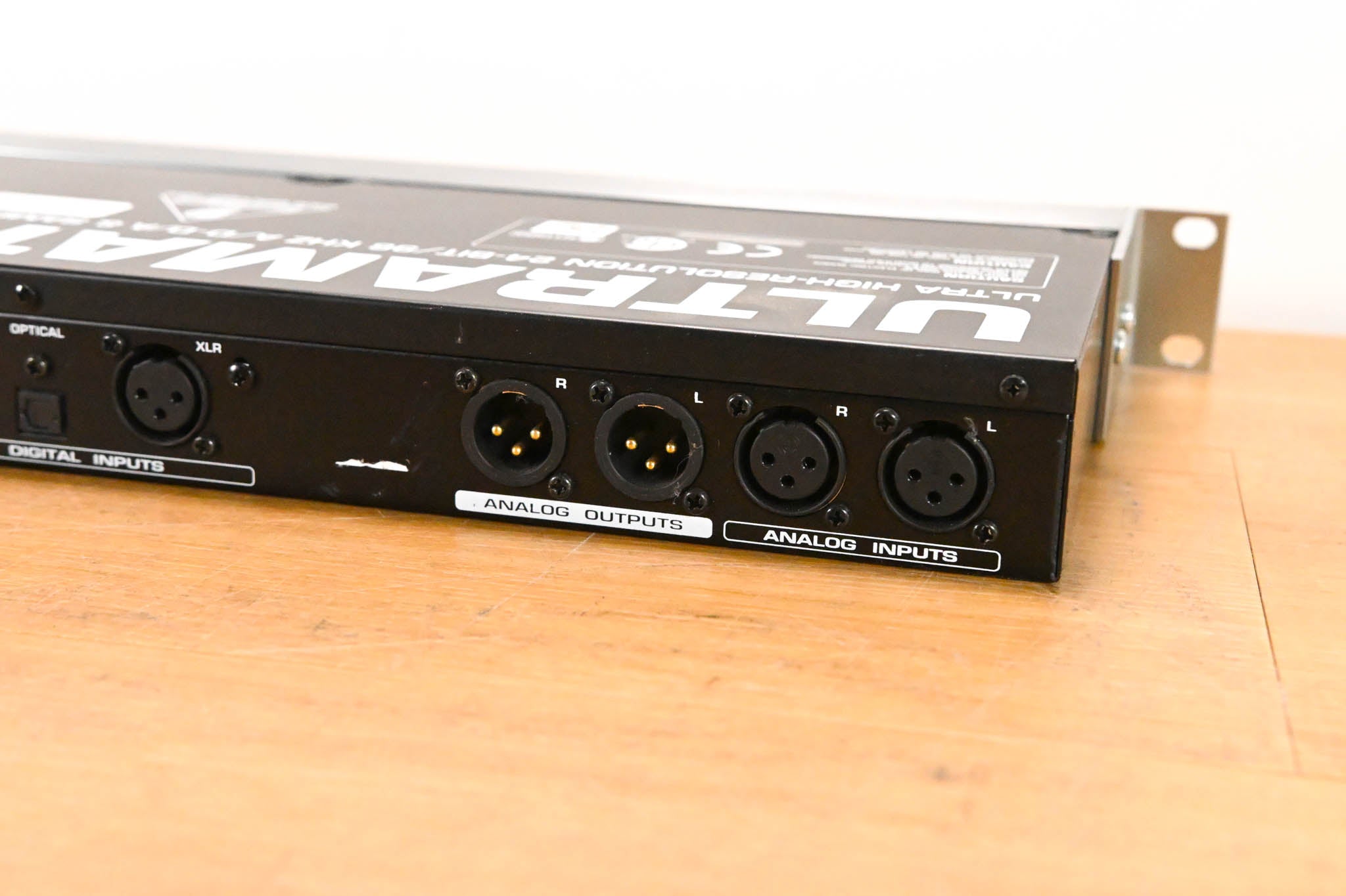 Behringer ULTRAMATCH PRO SRC2496 Sample Rate Converter