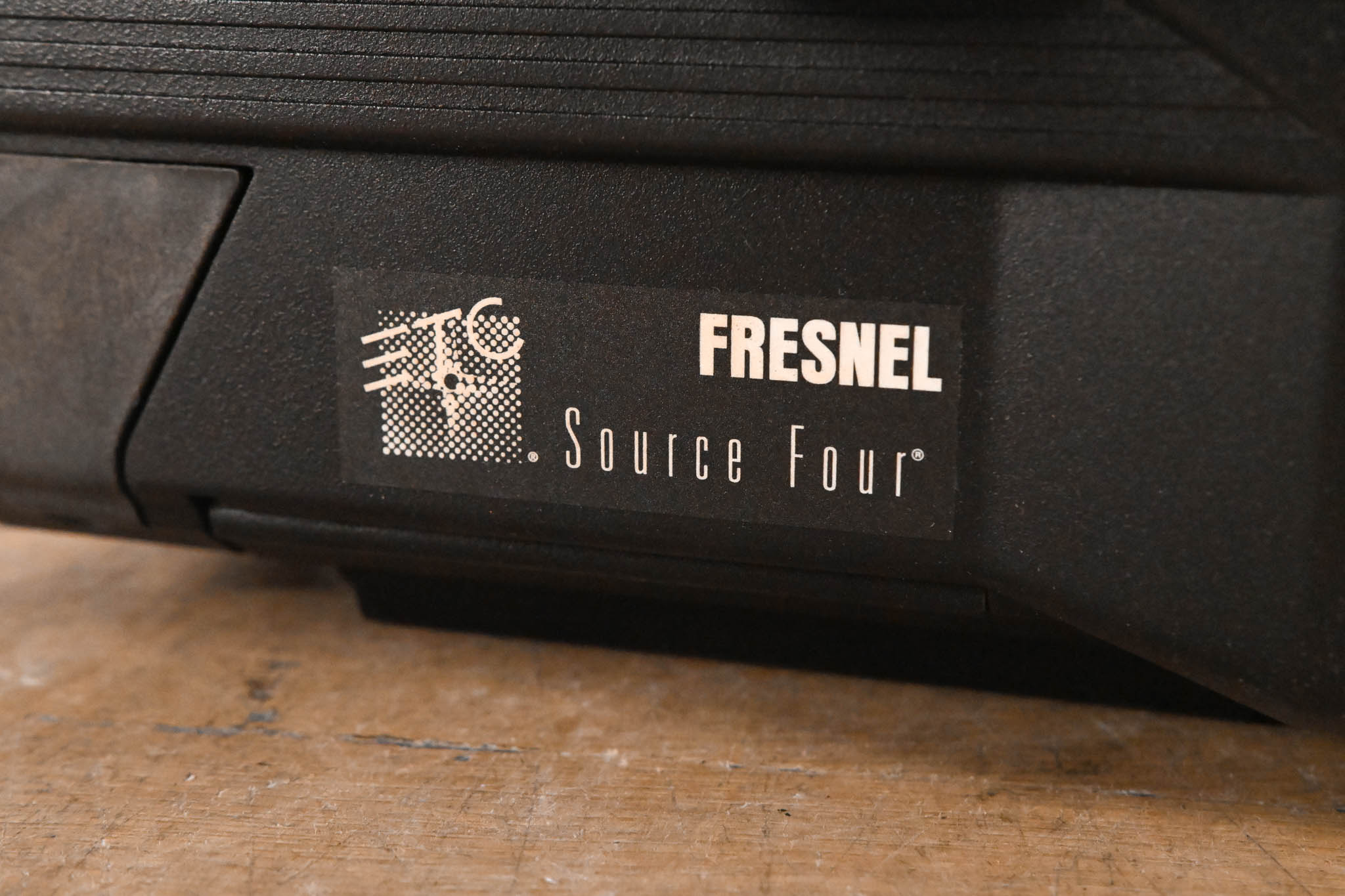 ETC Source Four Fresnel 750W Stage Light Fixture