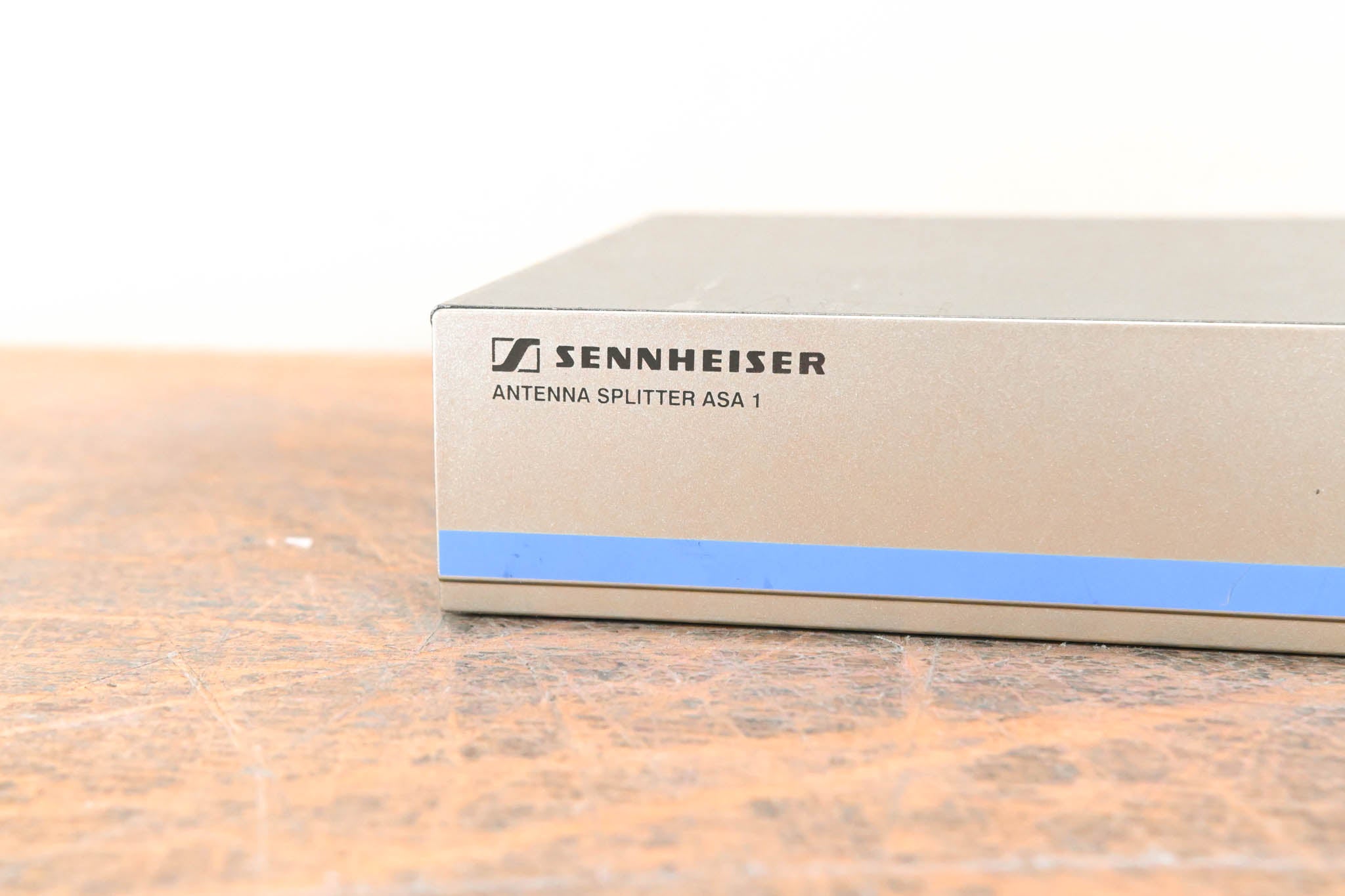 Sennheiser ASA 1 Active Antenna Splitter - 500-870 MHz (NO POWER SUPPLY)