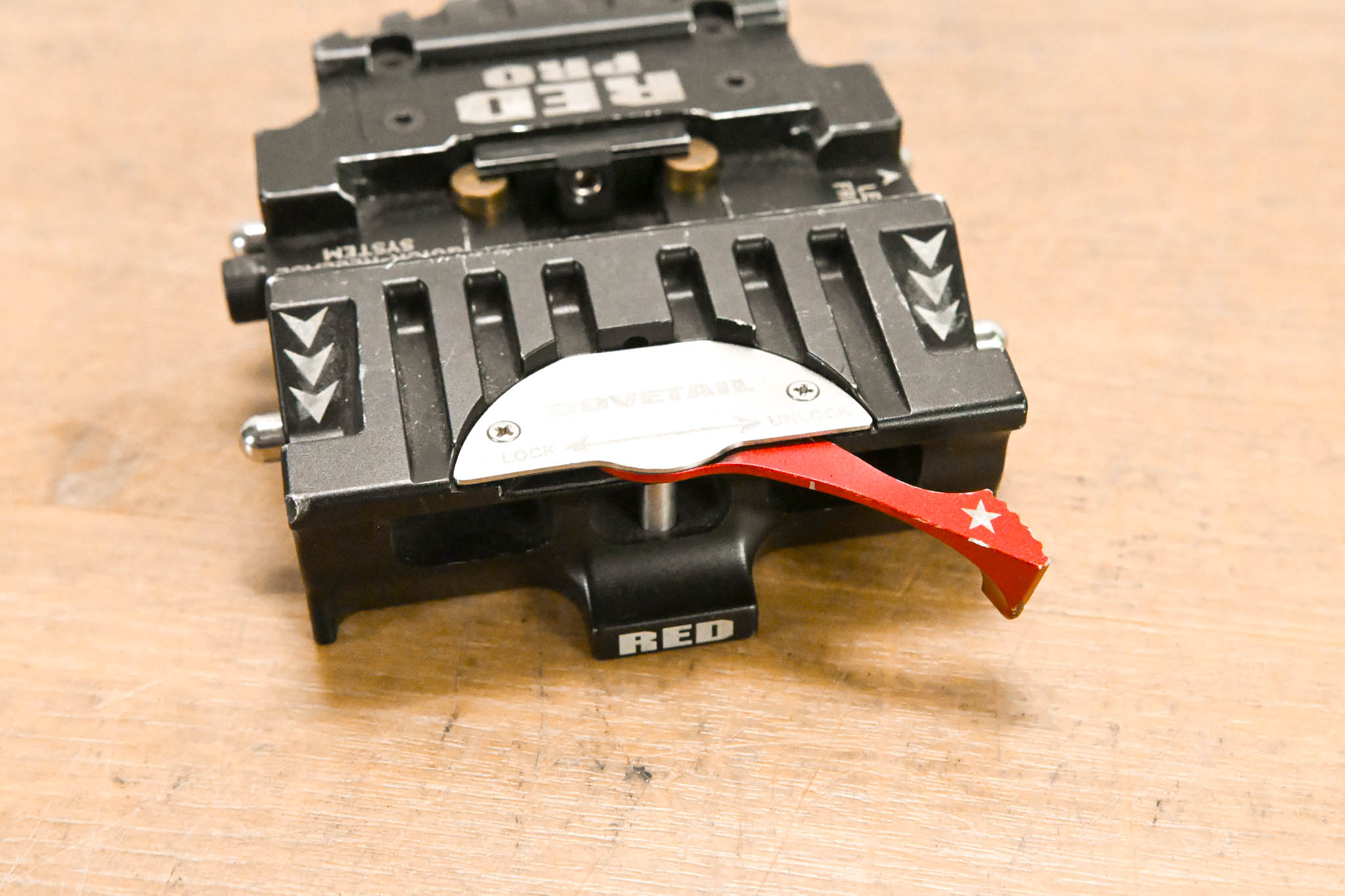 RED Digital Cinema Quick Release Platform (Dovetail)
