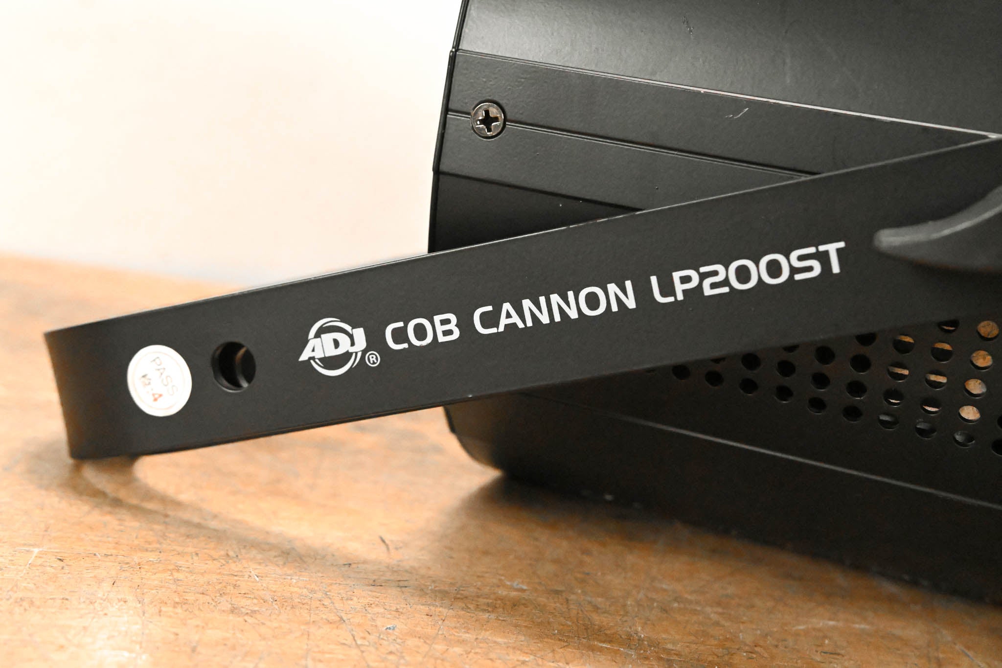 ADJ COB Cannon LP200ST 200W Chip On Board Color Mixing Wash Fixture