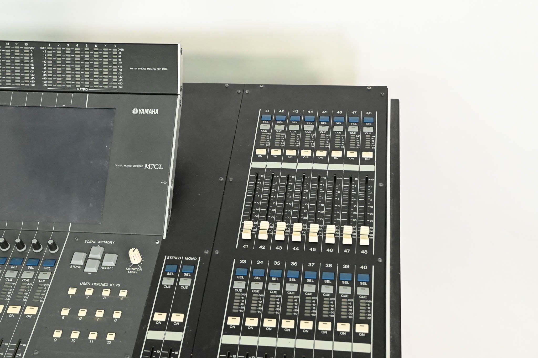 Yamaha M7CL-48 48-Channel Digital Audio Mixing Console