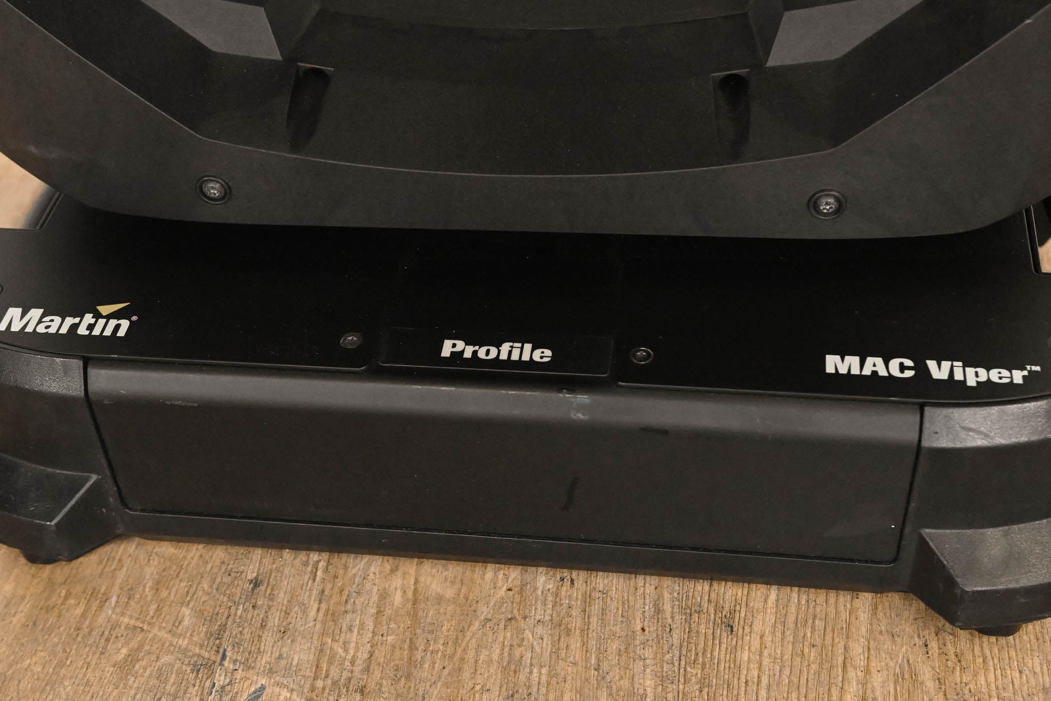 Martin MAC Viper Profile High Output Discharge-Based Moving Light