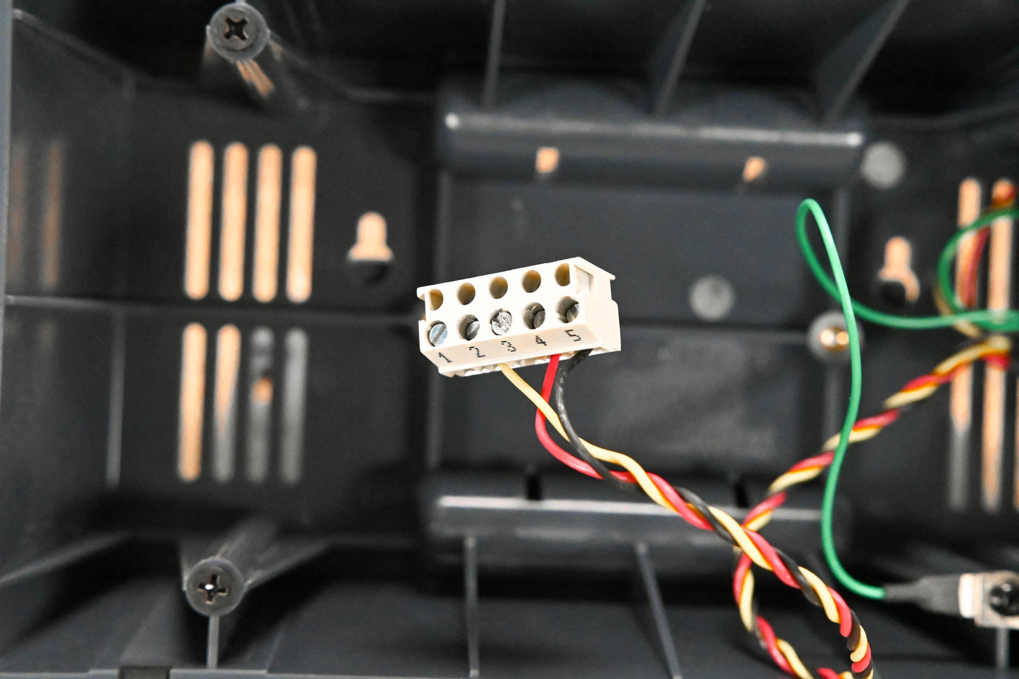 Clear-Com U-BOX-X3 Encore Surface Mount 1 Ch for KB Speaker Stations