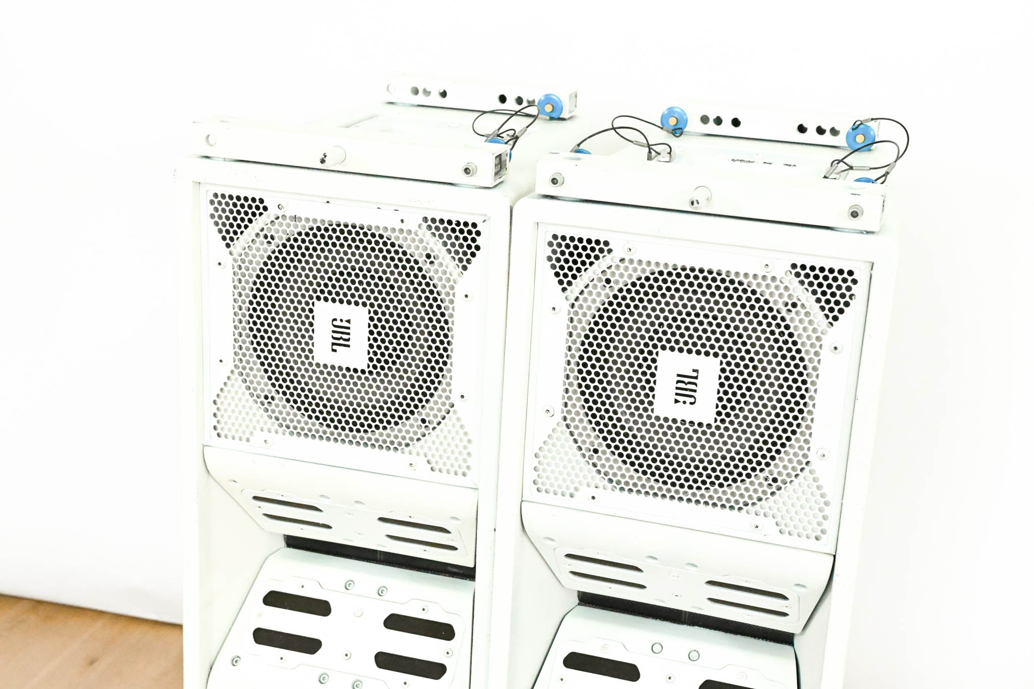 JBL VT4887 Compact Bi-Amplified 3-Way Line Array Element (PAIR)