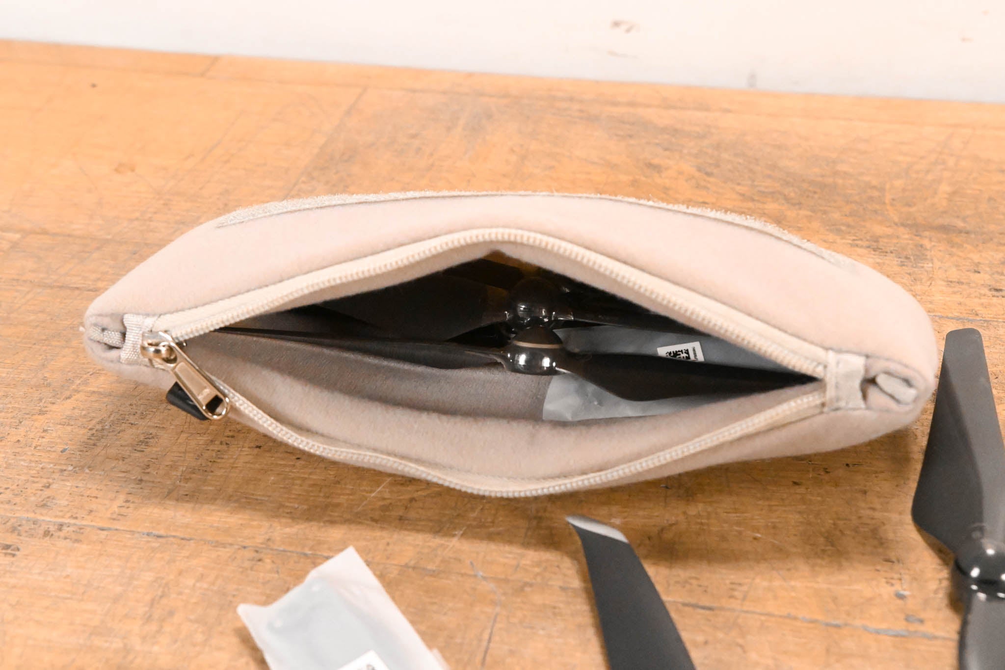 DJI Phantom 4 Pro Obsidian Drone Bundle w/ Controller, Batteries & Case