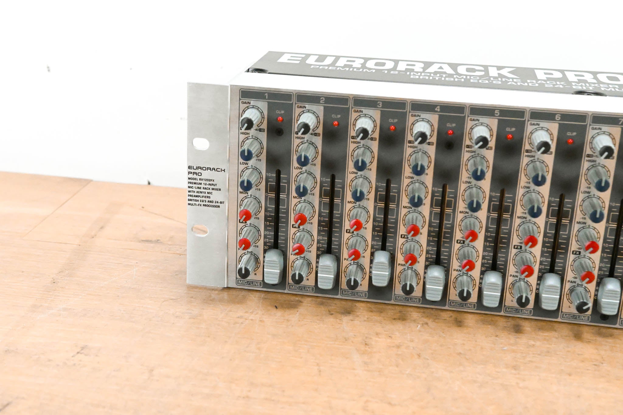 Behringer EURORACK PRO RX1202FX 12-Input Mic/Line Rack Mixer