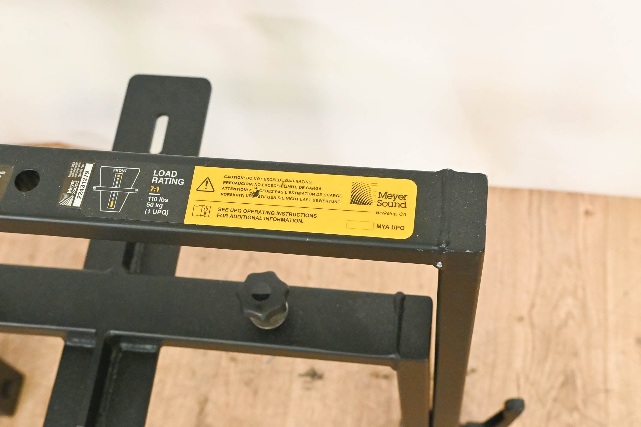 Meyer Sound MYA-UPQ Mounting Cradle Style Yoke for UPQ Speaker