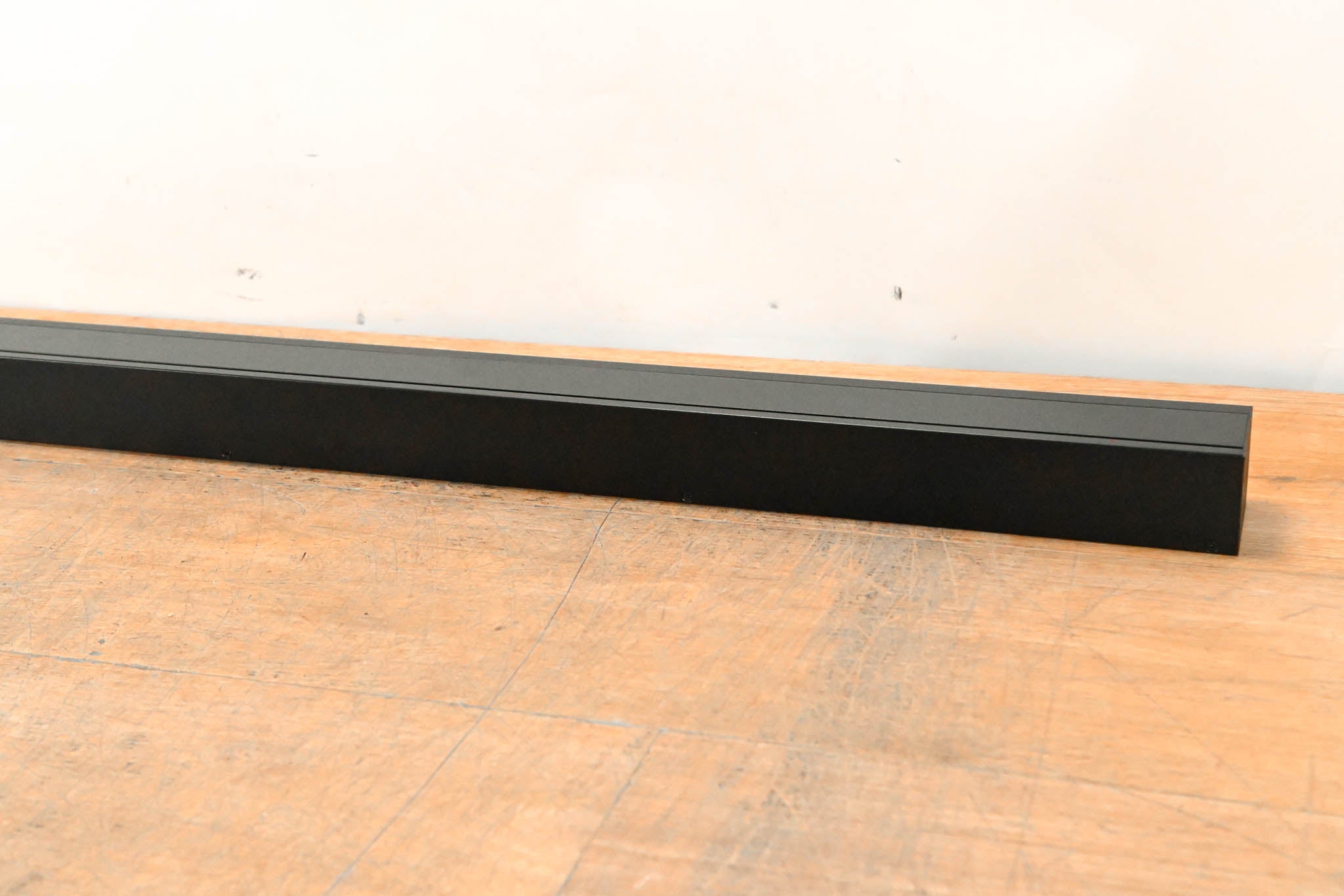 WattBox WB-800VPS-IPVM-12 Vertical IP Power Conditioner (12 Outlets)