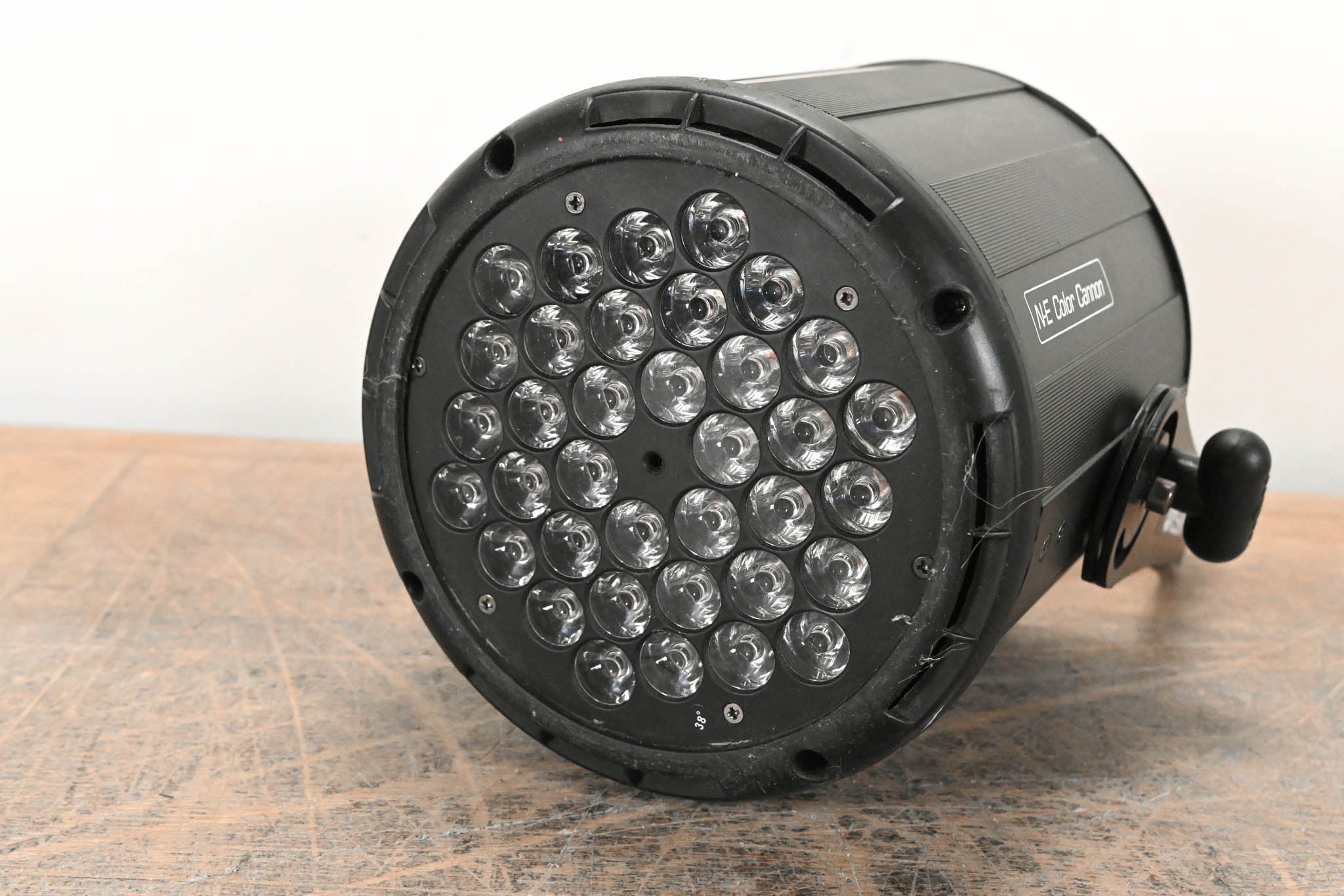 MEGA-LITE 4025 N-E Color Cannon LED Light