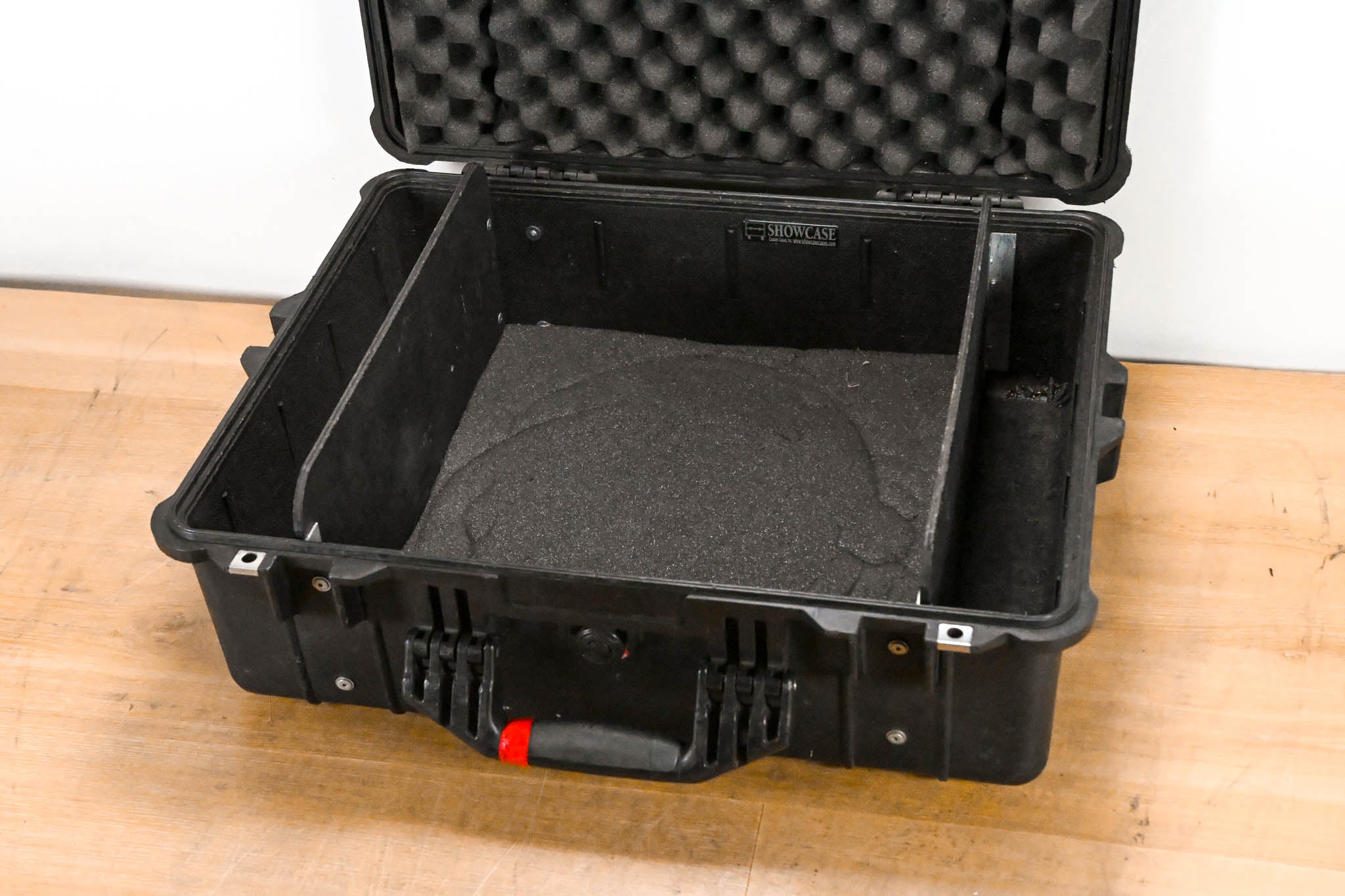 Pelican 1600 Protector Case
