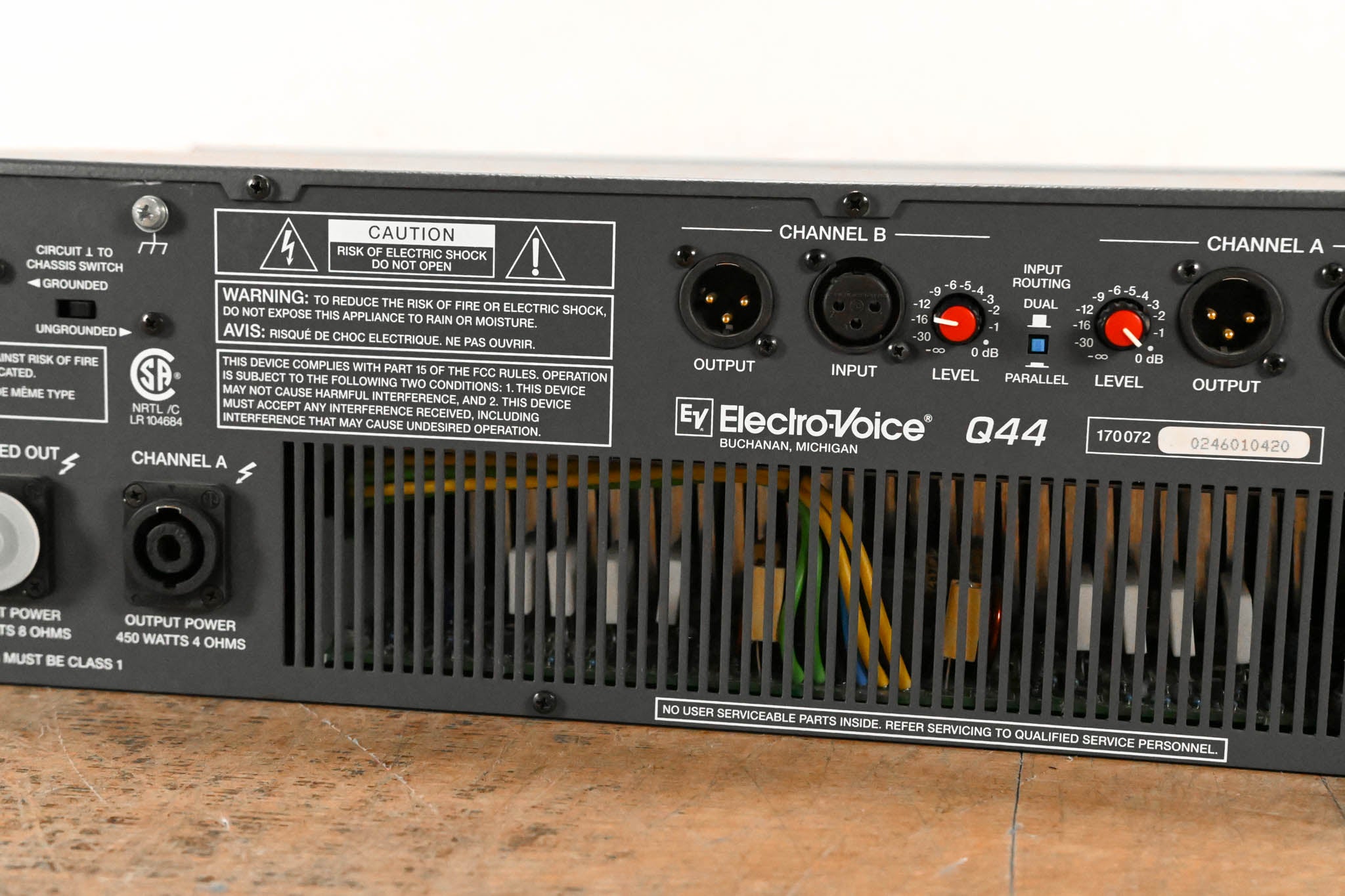 Electro-Voice (EV) Q44 Two-Channel Power Amplifier