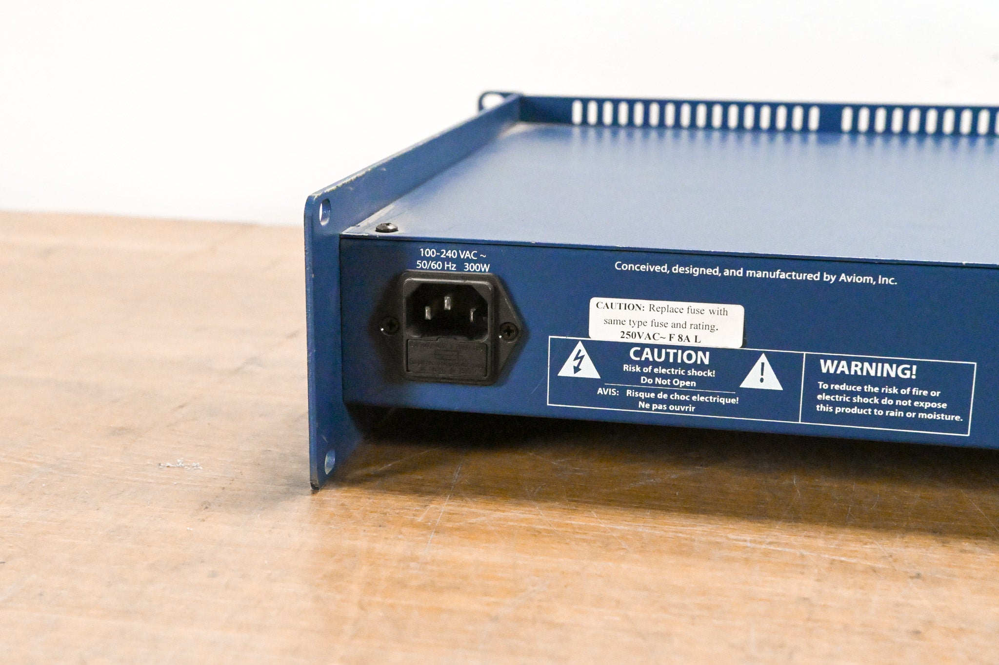 Aviom A-16D Pro A-Net Distributor