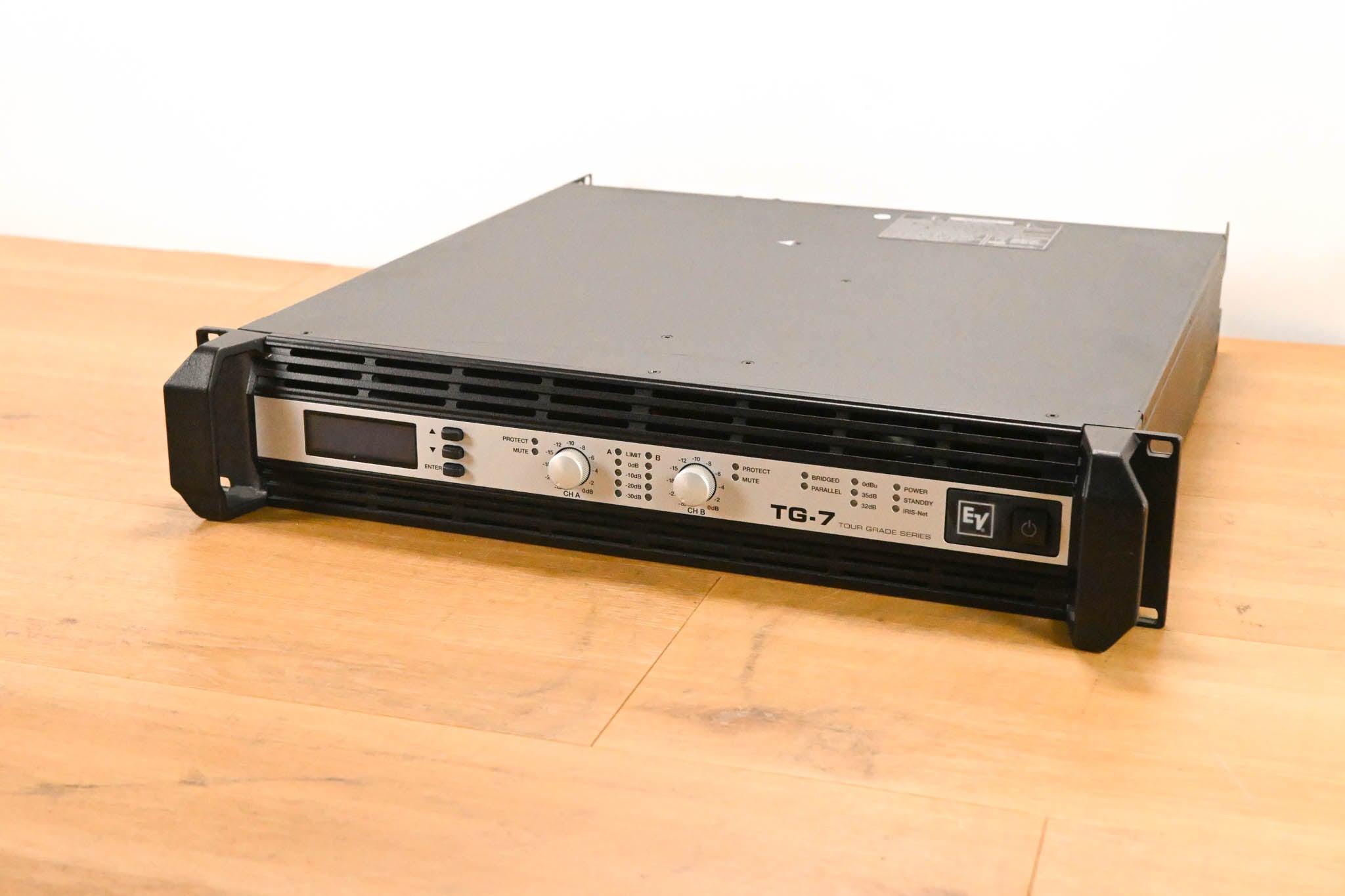 Electro-Voice (EV) TG-7 Tour-Grade Stereo Power Amplifier