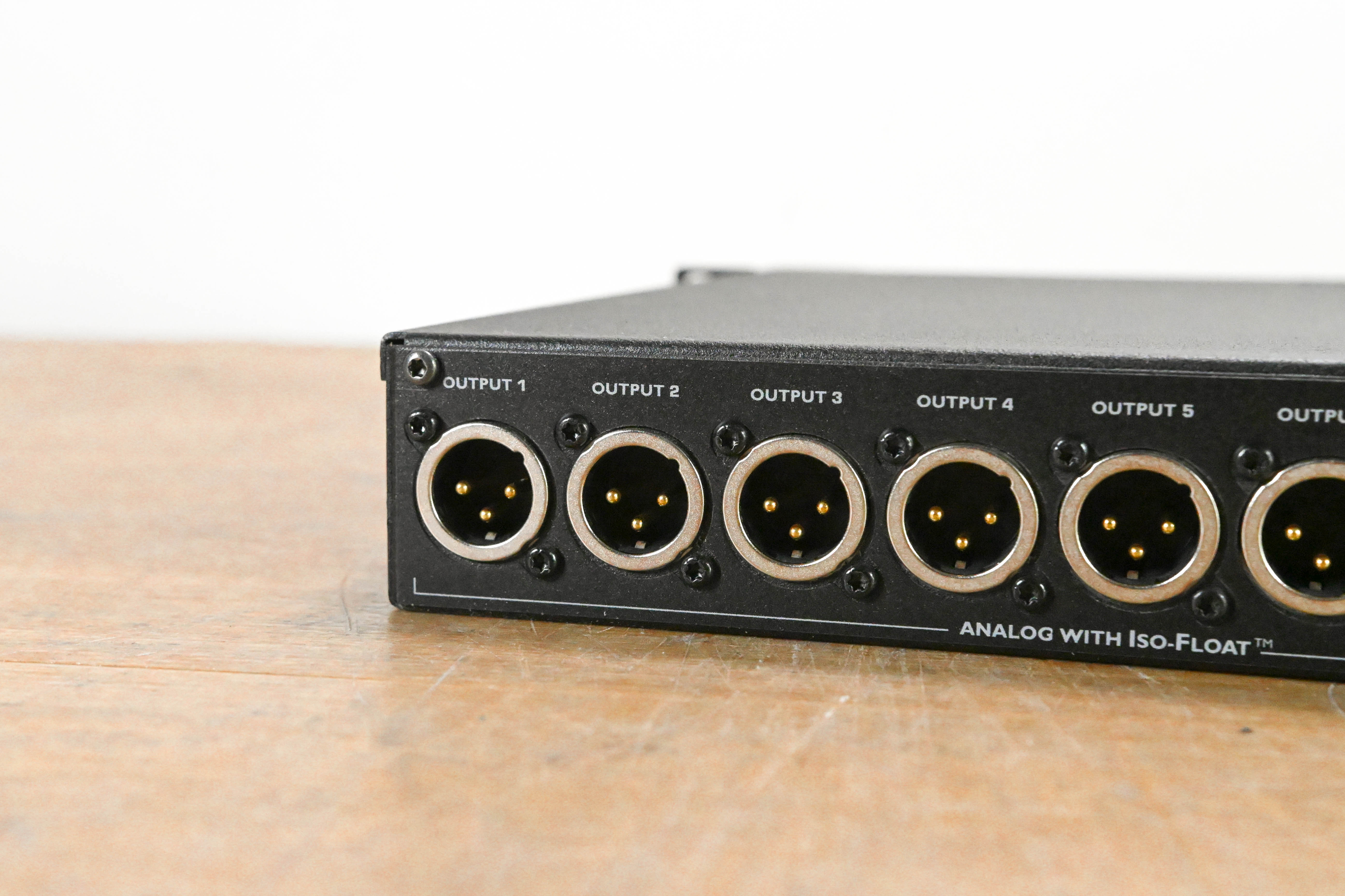 lake LM 26 Digital Audio Loudspeaker Processor