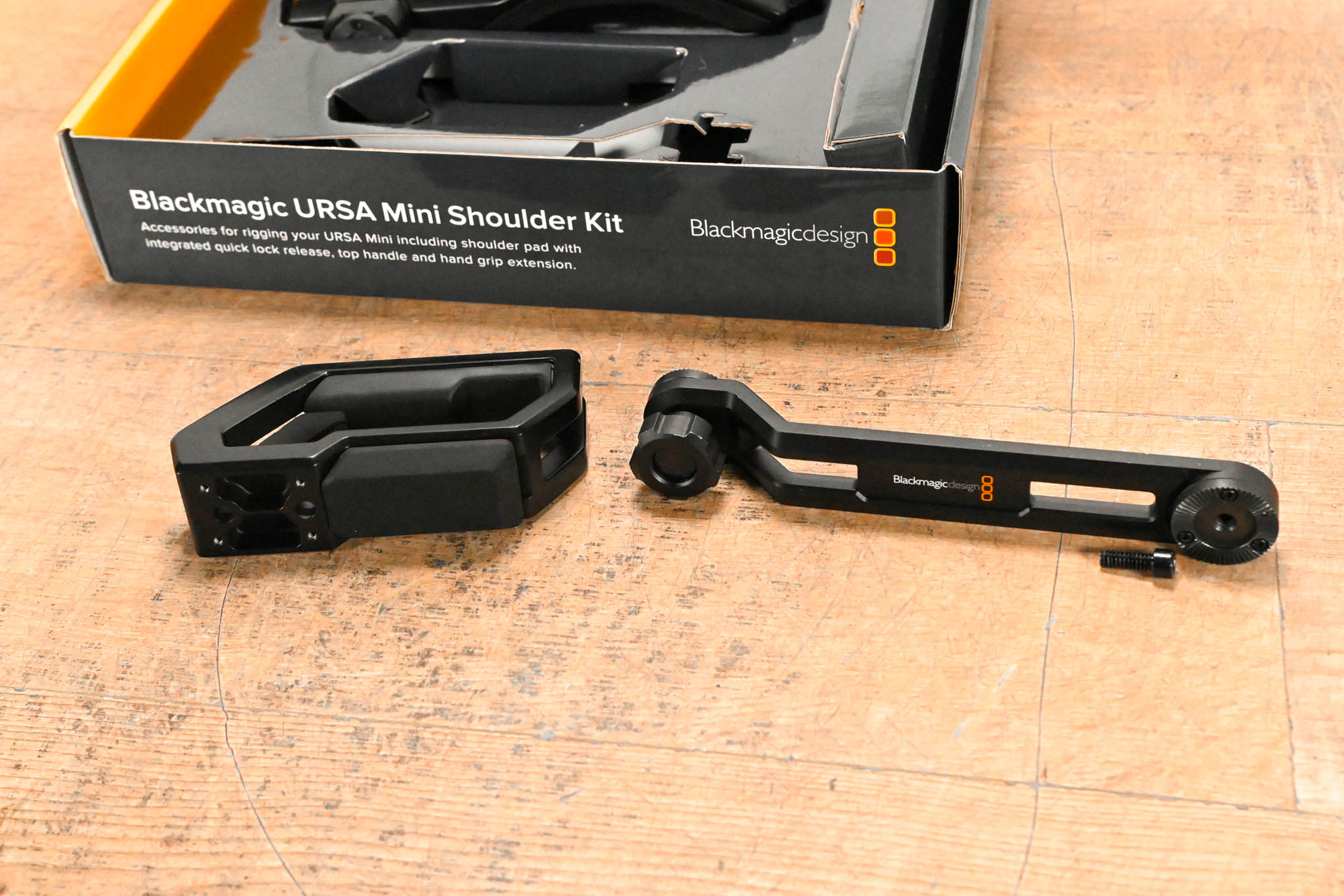 Blackmagic Design URSA Mini Shoulder Kit