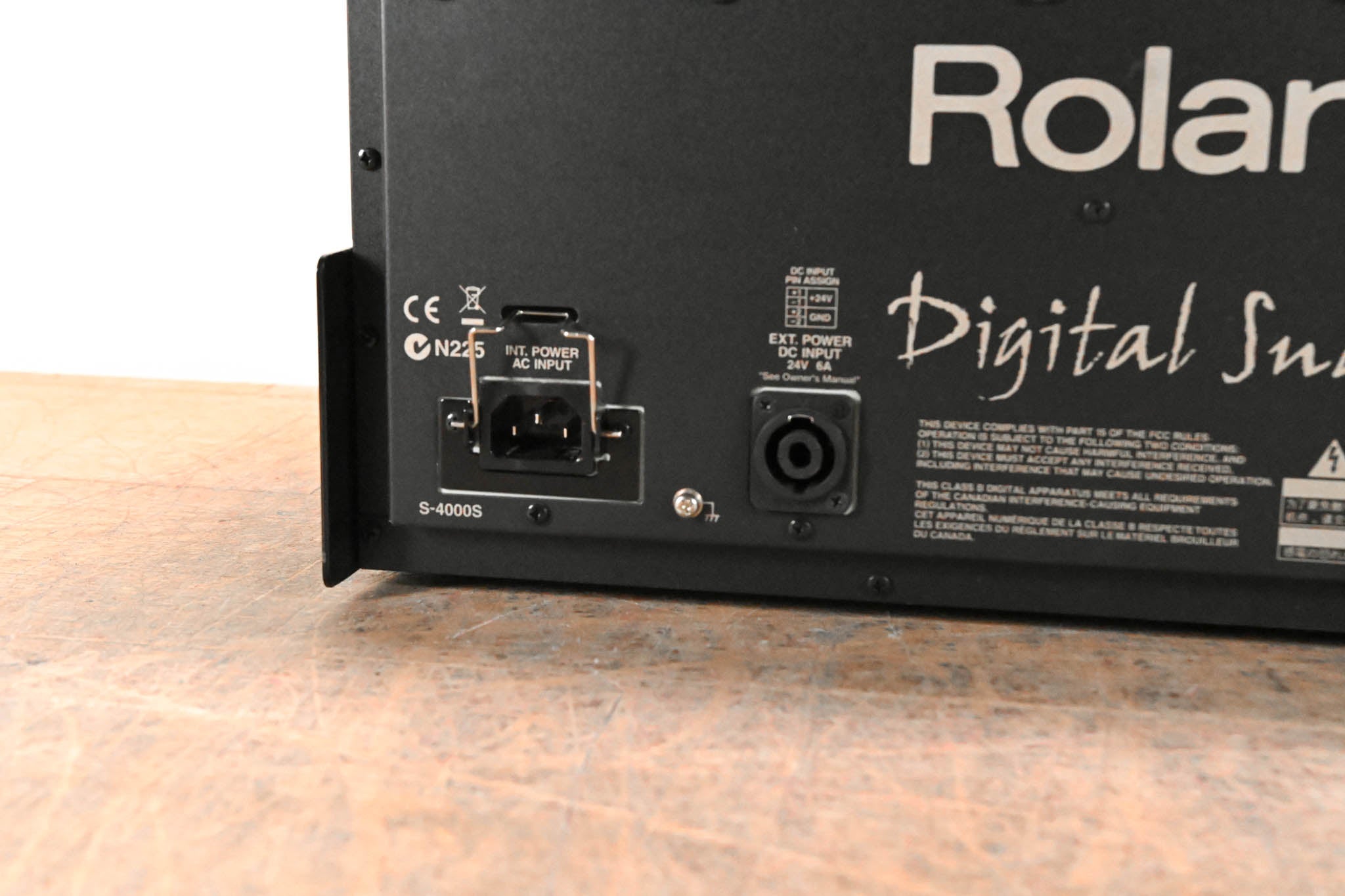 Roland S-4000S-3208 Digital Snake 32x8 Modular Stage Unit