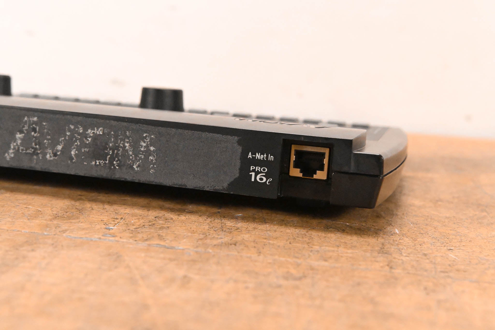 Aviom A320 16-Channel Personal Mixer