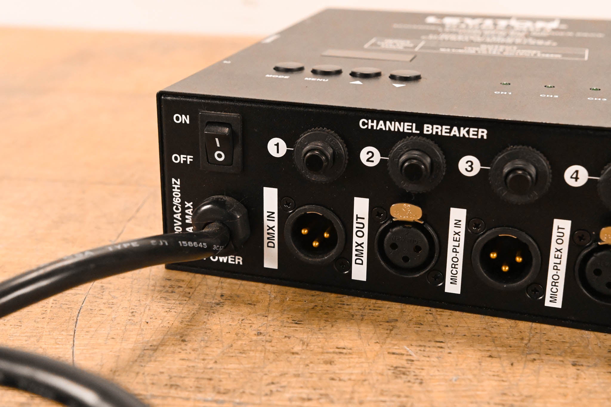 Leviton D4DMX-MD3 4-Channel Programmable Dimmer Pack