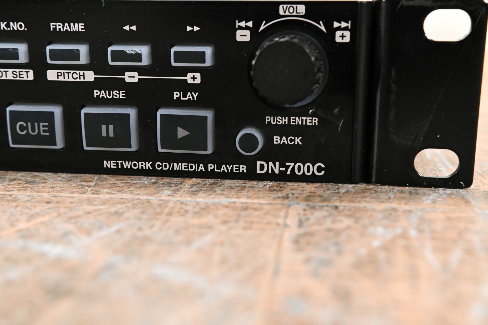 Denon DN-700C Network CD / Media Player