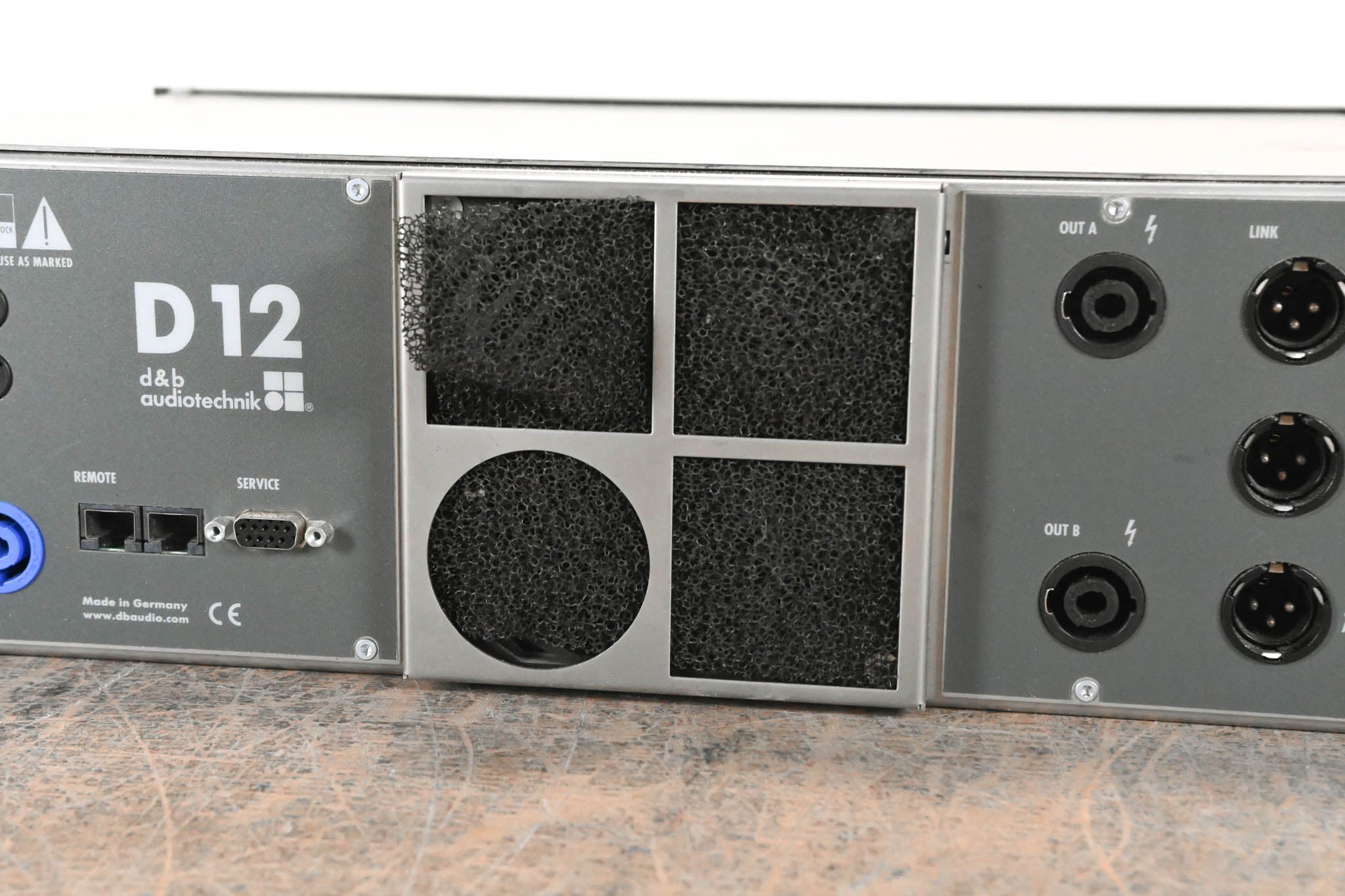 d&b audiotechnik D12 Dual-Channel Power Amplifier