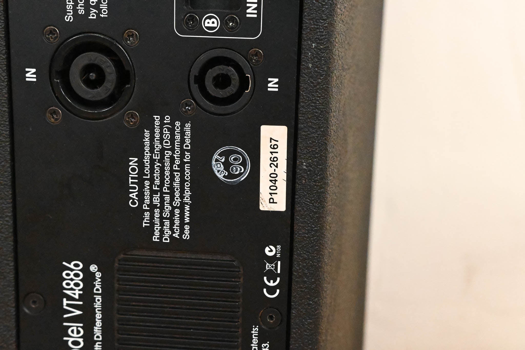 JBL VT4886 Dual 6.5" Passive Compact Line Array Loudspeakers (PAIR)