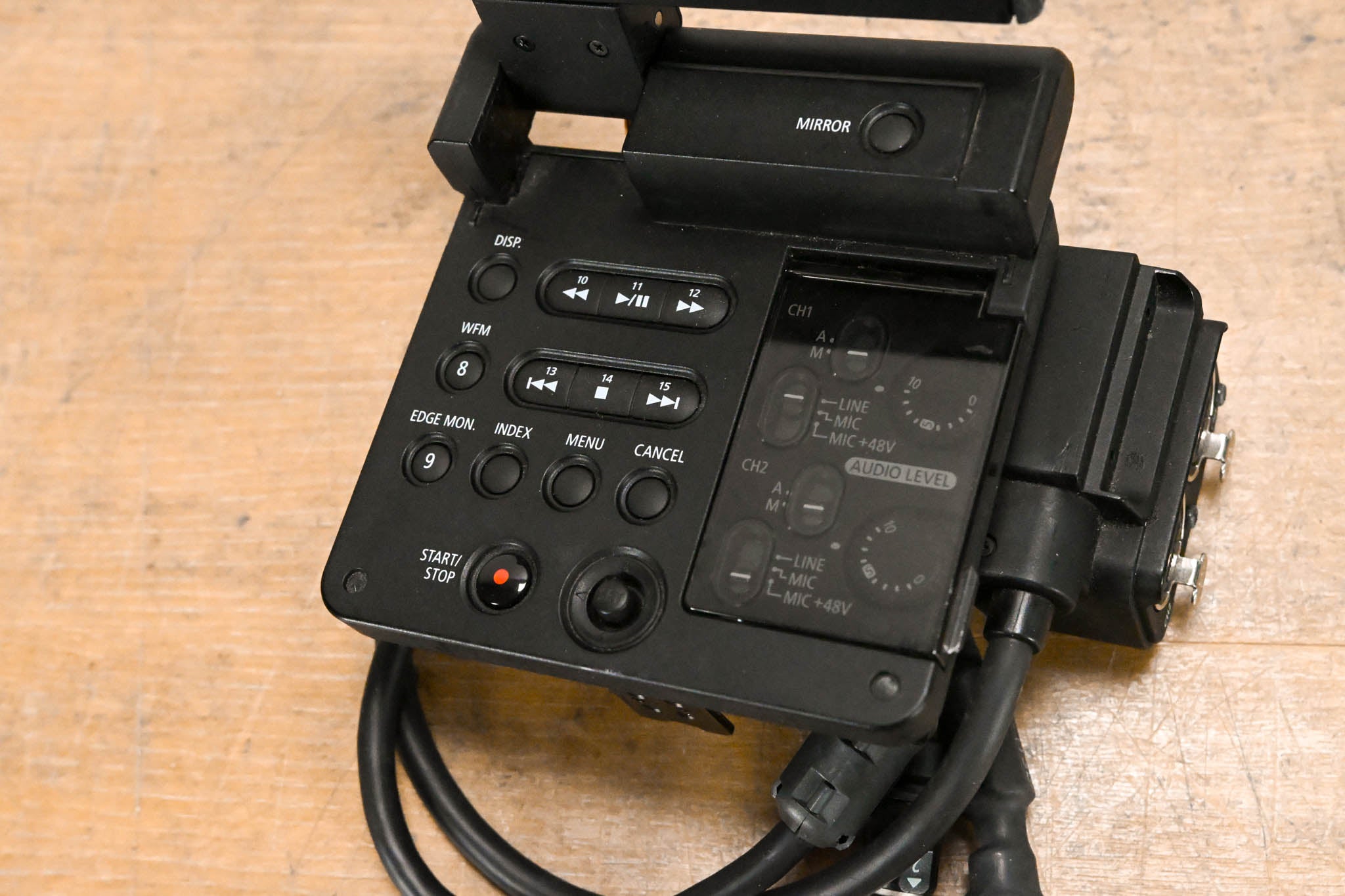 Canon C300/C500 Monitor