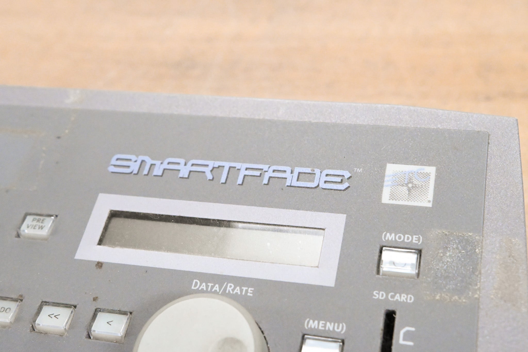 ETC SmartFade 2496 96-Channel Lighting Control Console (NO POWER SUPPLY)