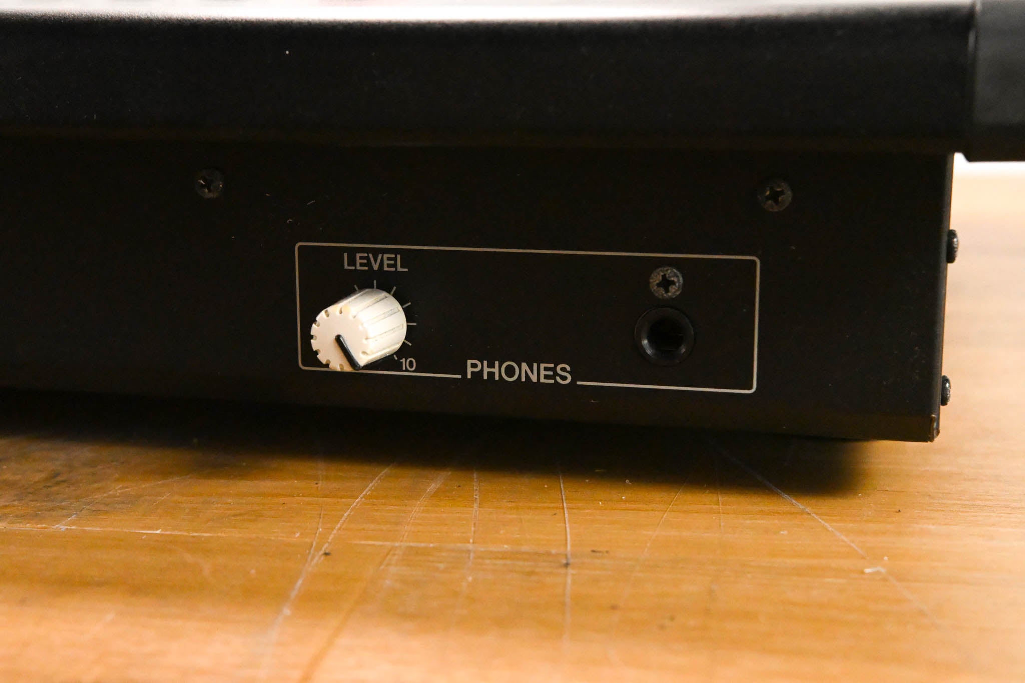 Yamaha LS9-32 32-Input Digital Mixing Console