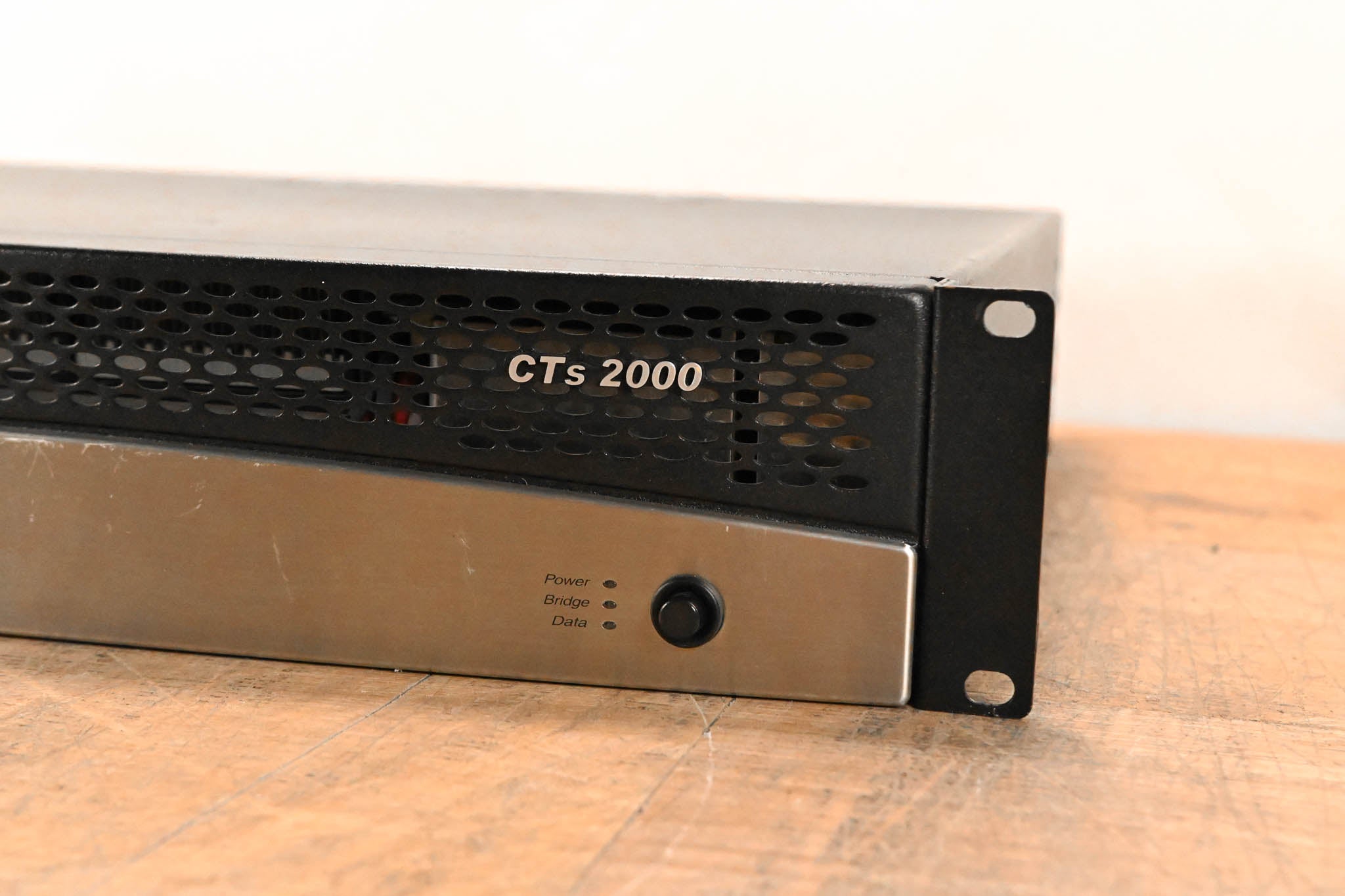 Crown CTs 2000 2-Channel 1000W Power Amplifier