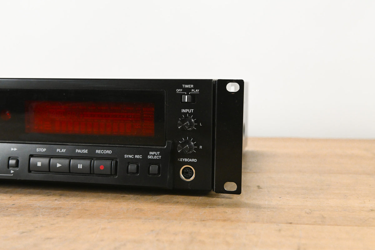 TASCAM CD-RW900 MKII Professional Rack-Mountable CD Recorder/Player