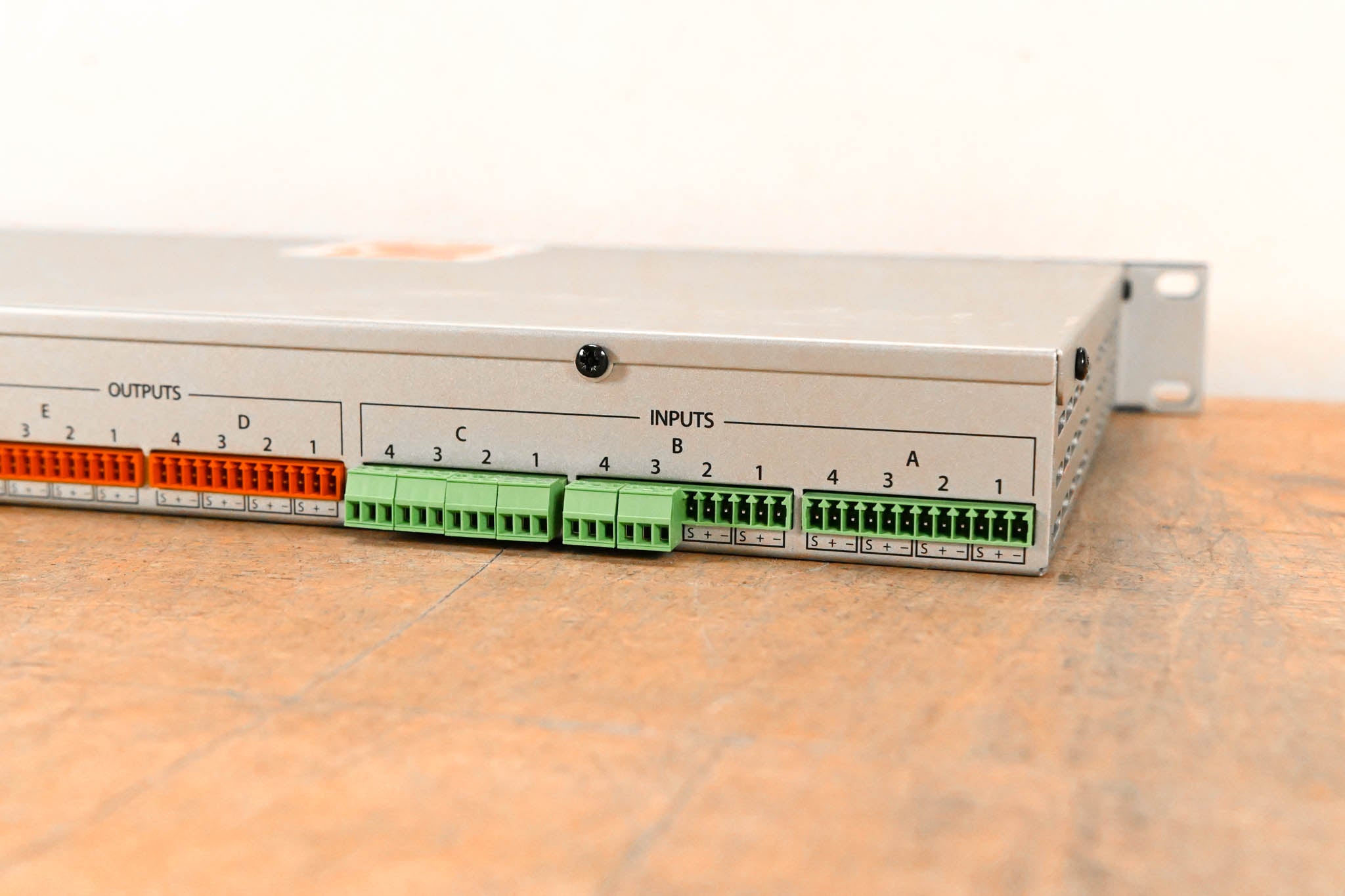BSS London BLU-100 12x8 Signal Processor with BLU Link