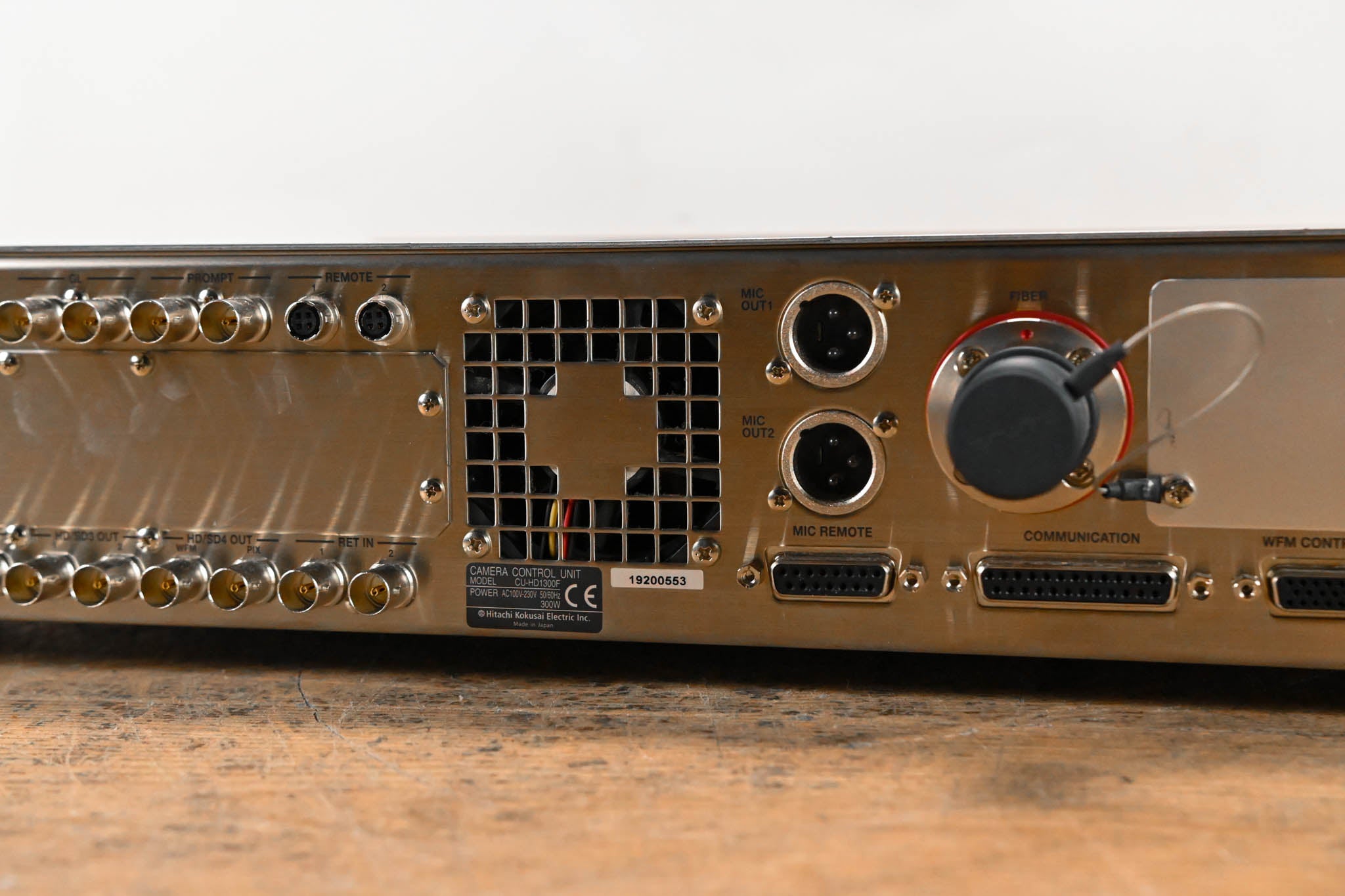 Hitachi CU-HD1300F HD Camera Control Unit