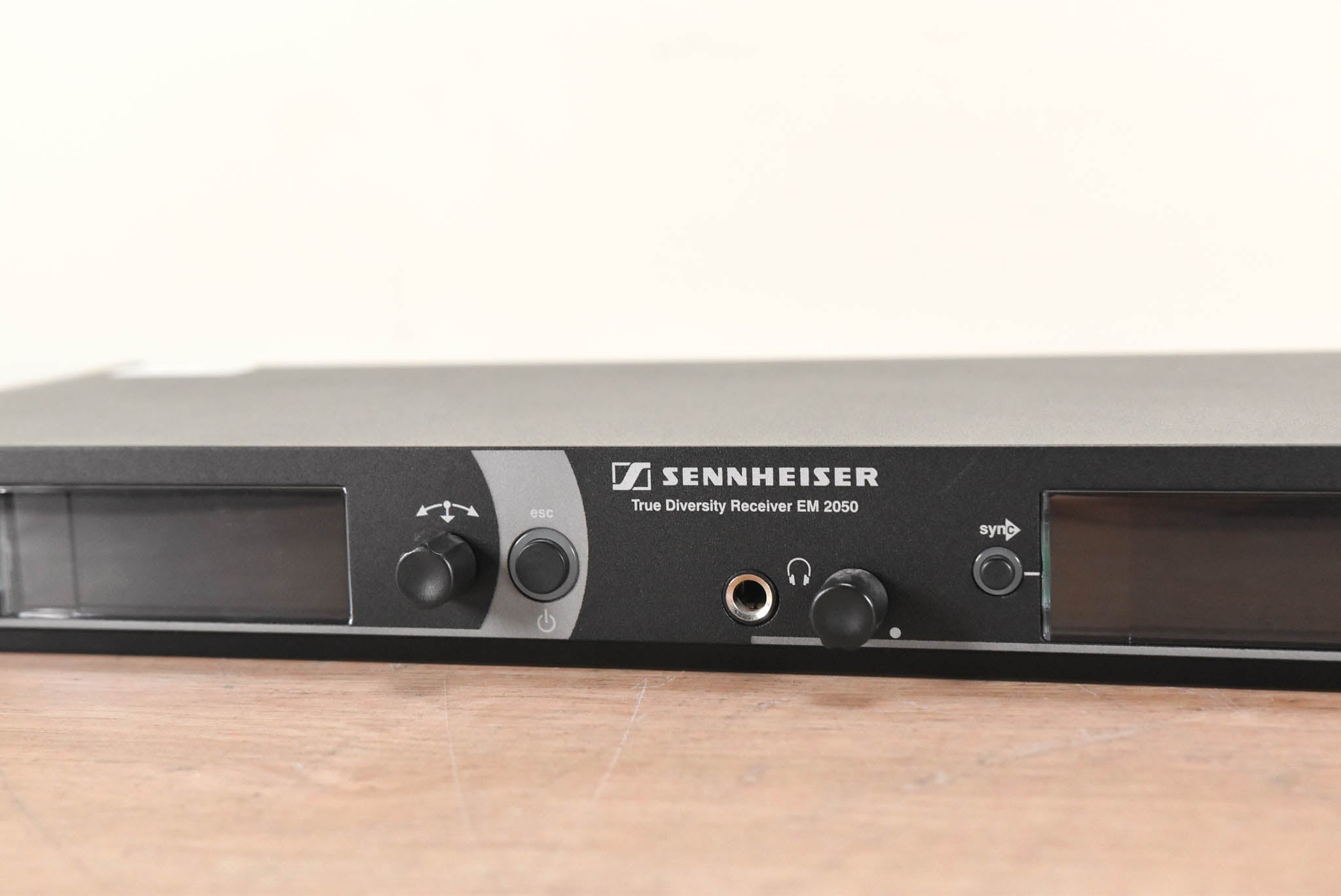 Sennheiser EM 2050 Dual Wireless Receiver - 516-558 MHz