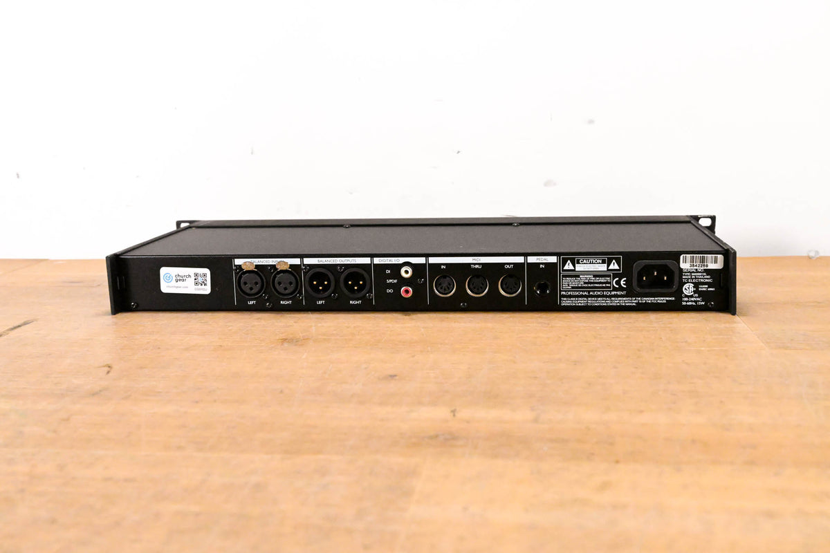 TC Electronic M-ONE XL Dual-Engine Effects Processor