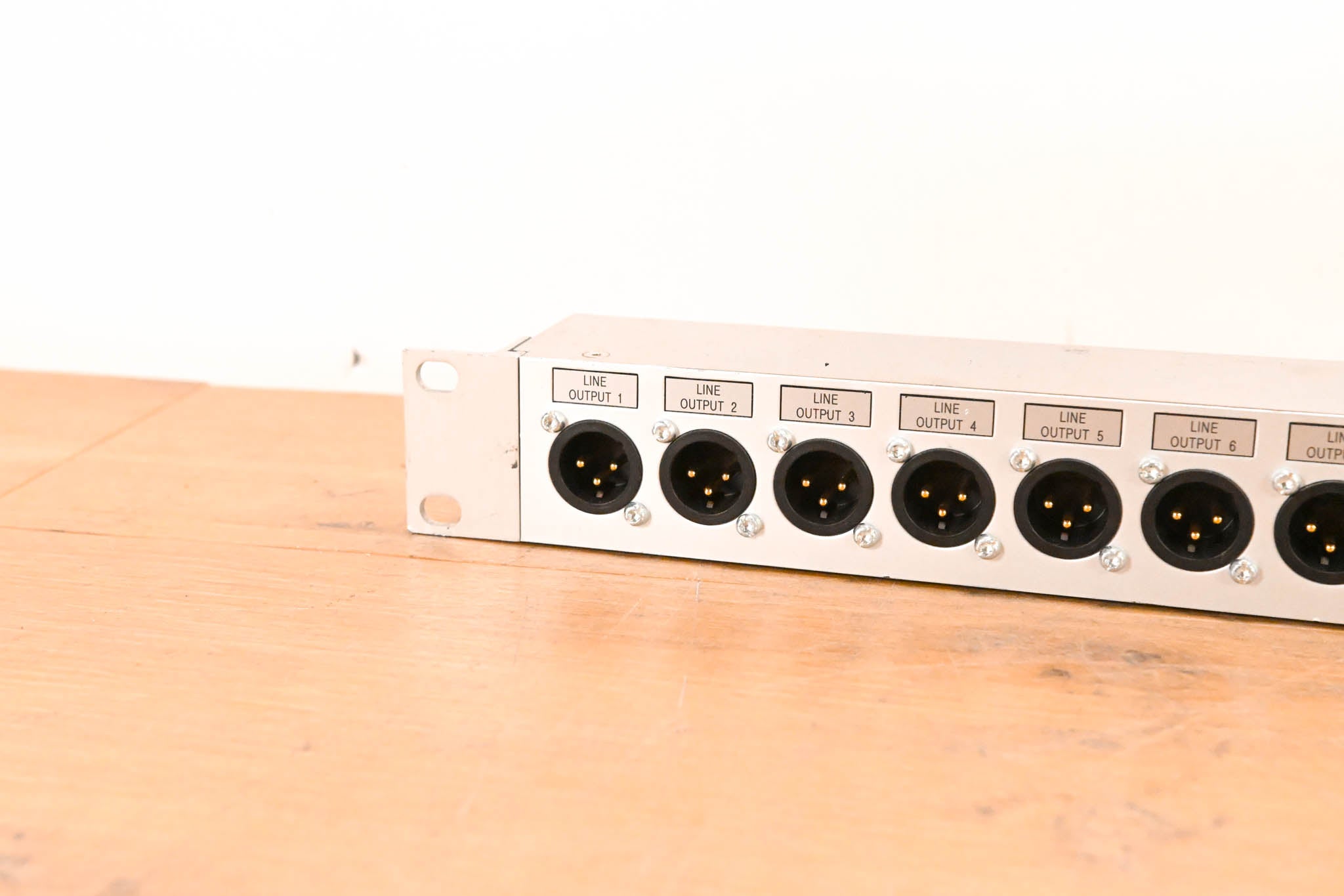 Studer D23m 16-Ch Line Output Breakout Panel