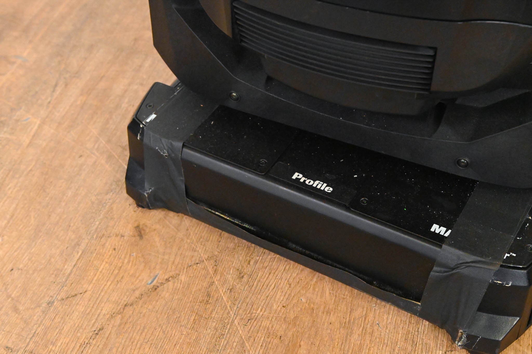 Martin MAC Viper Profile High Output Discharge-Based Moving Light