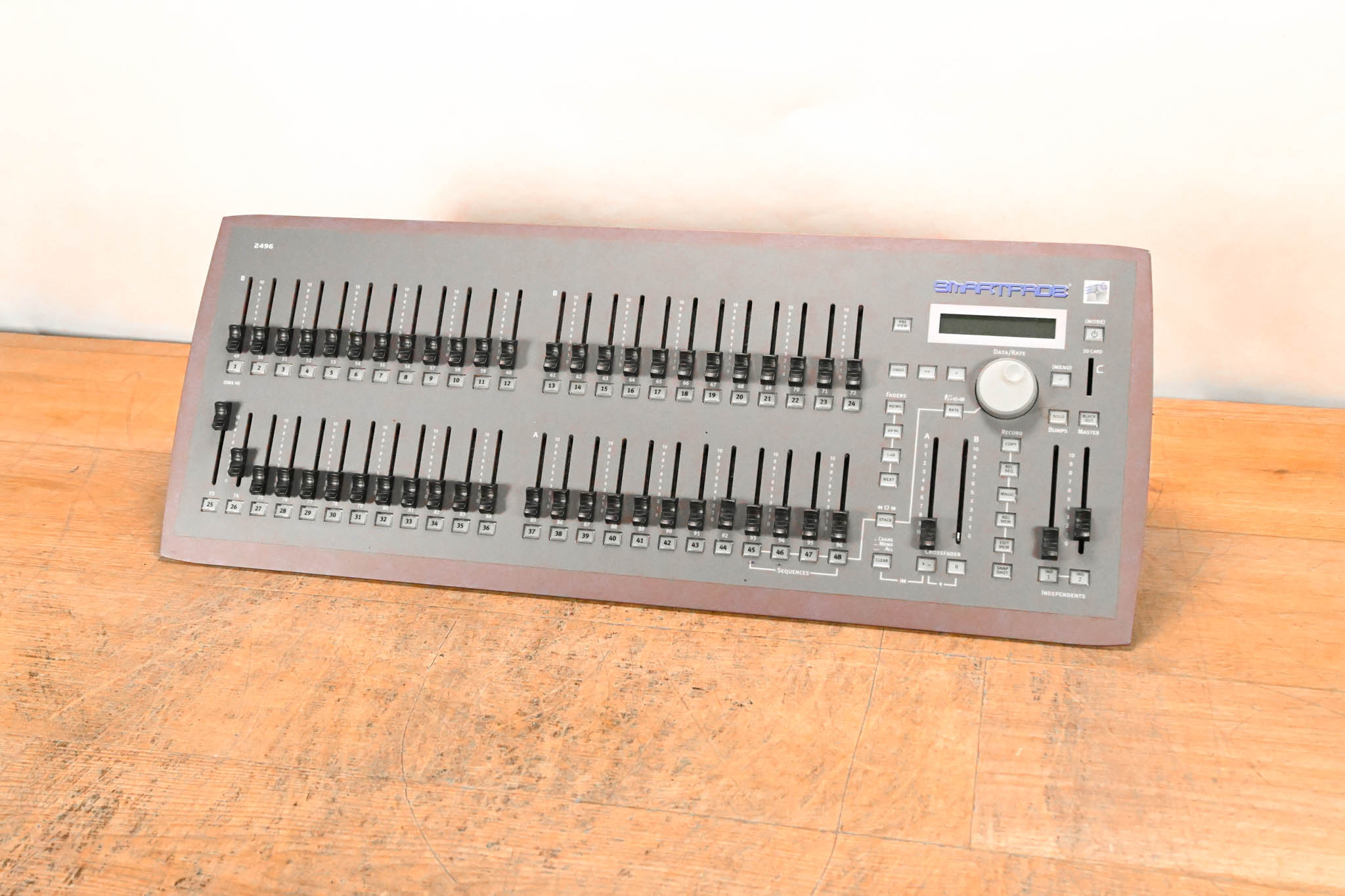 ETC SmartFade 2496 96-Channel Lighting Control Console (NO POWER SUPPLY)
