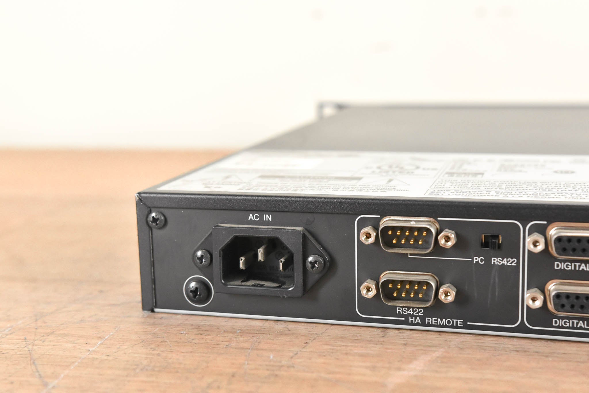 Yamaha AD8HR AD Converter with Remote Preamp