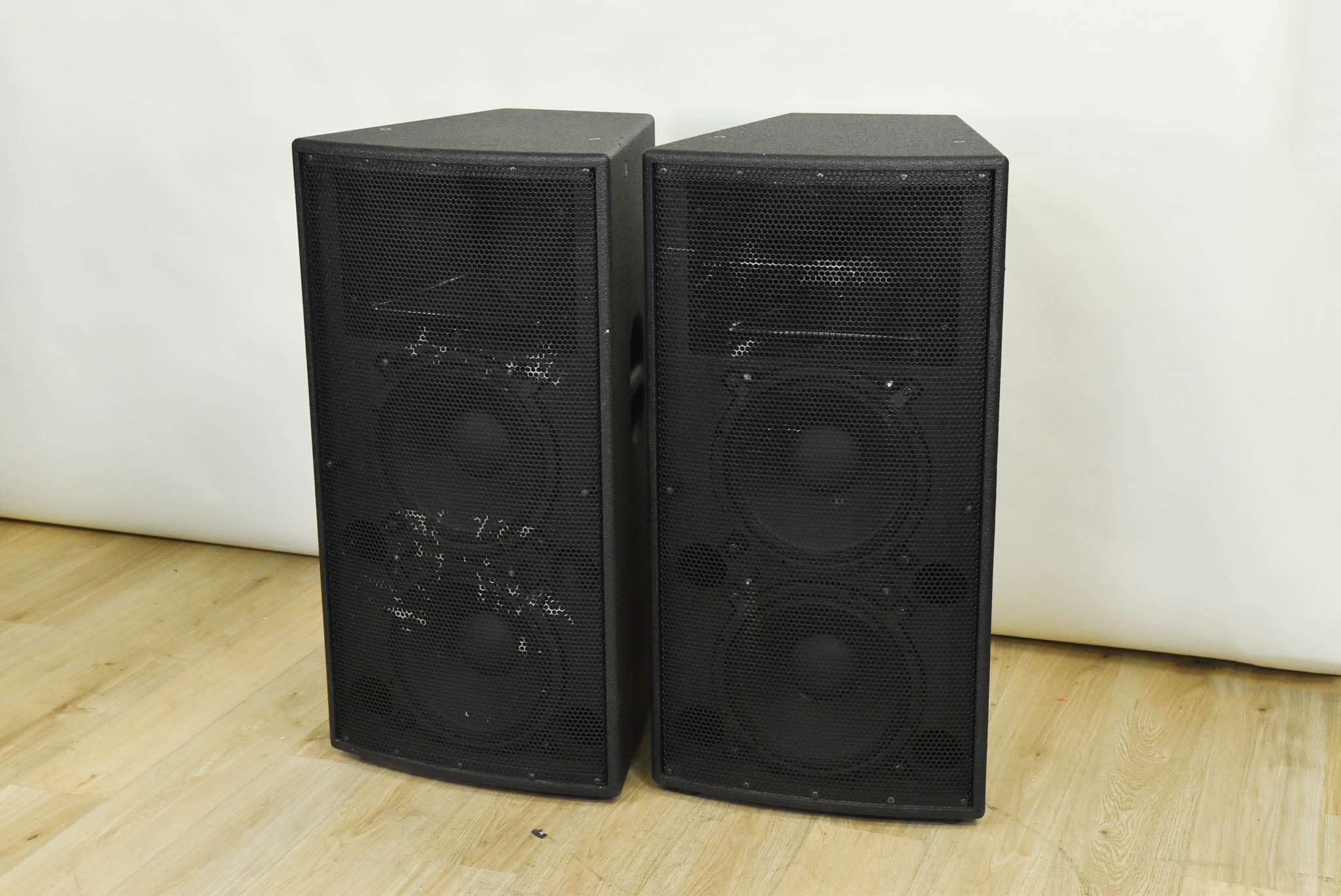 Soundbridge 3-way Passive Speaker (Pair)