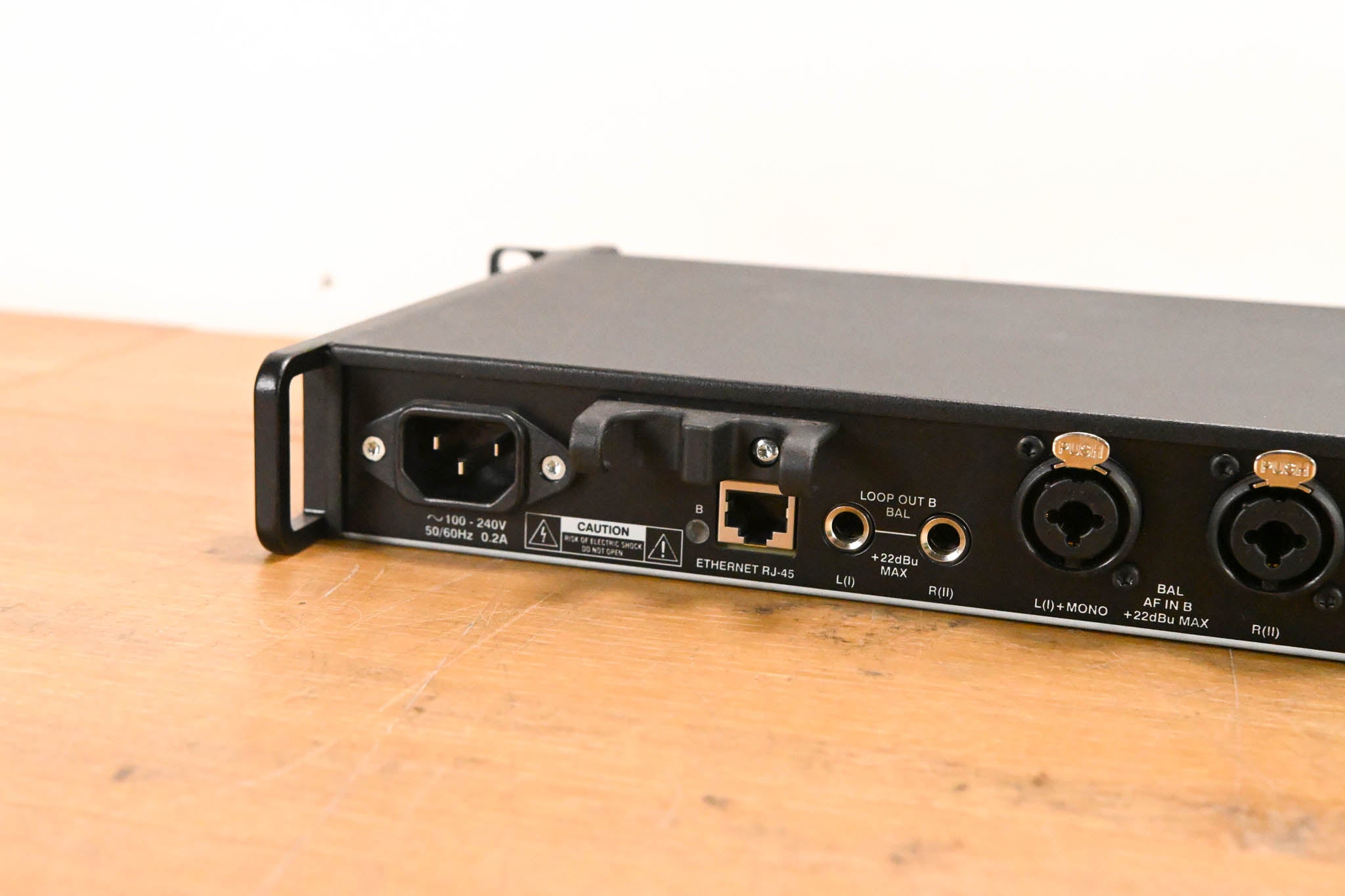 Sennheiser SR 2050XP IEM Stereo Wireless Transmitter - Aw: 516-558 MHz