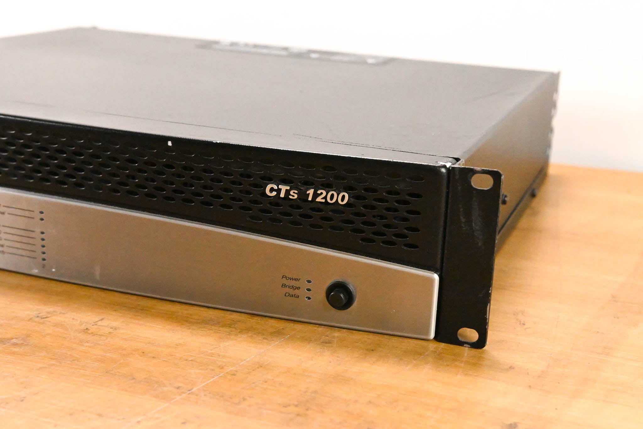 Crown CTs 1200 Two-Channel 600W Power Amplifier