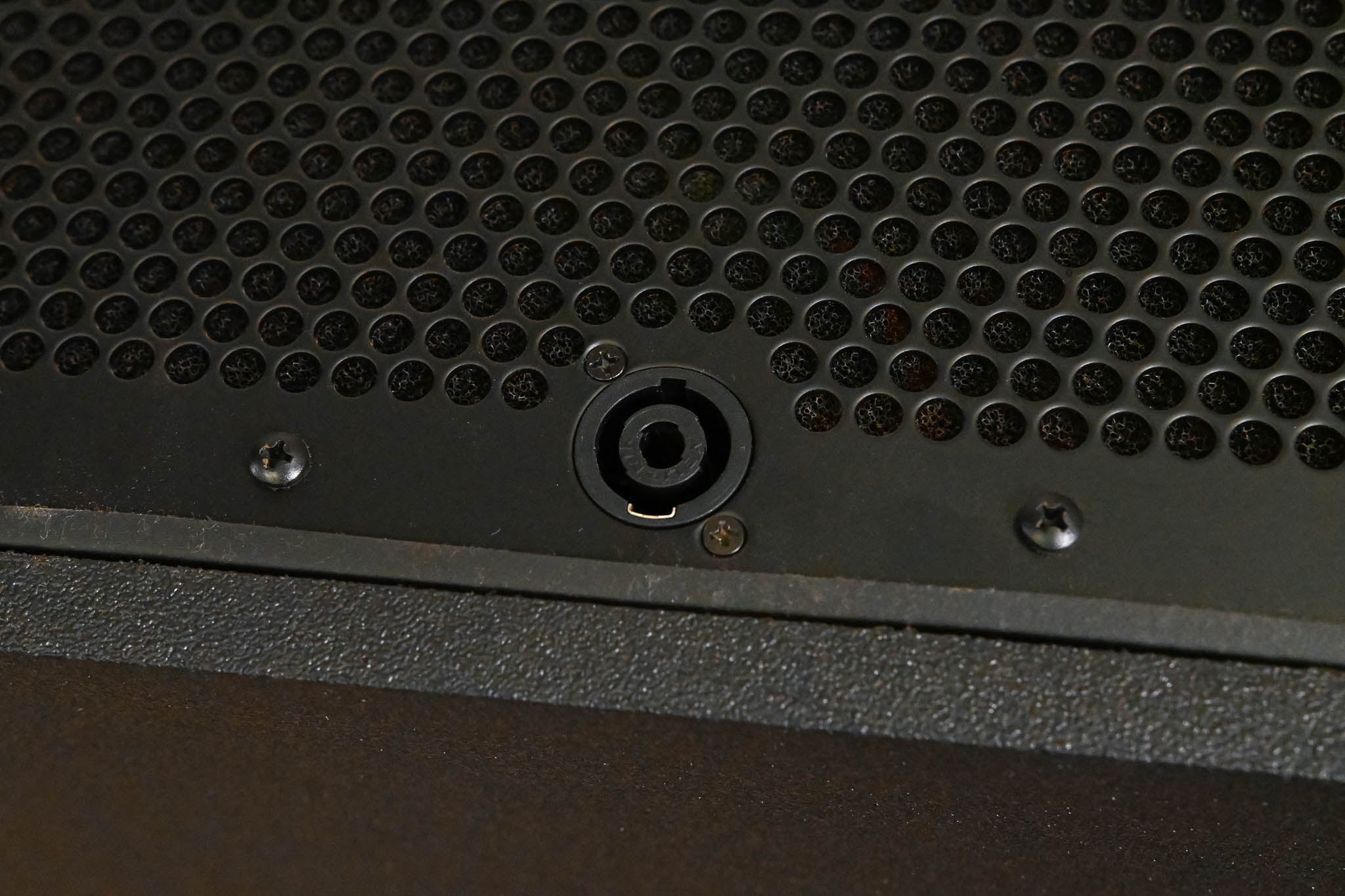 JBL VT4883 Subcompact Dual 12" Cardioid-Arrayable Subwoofer