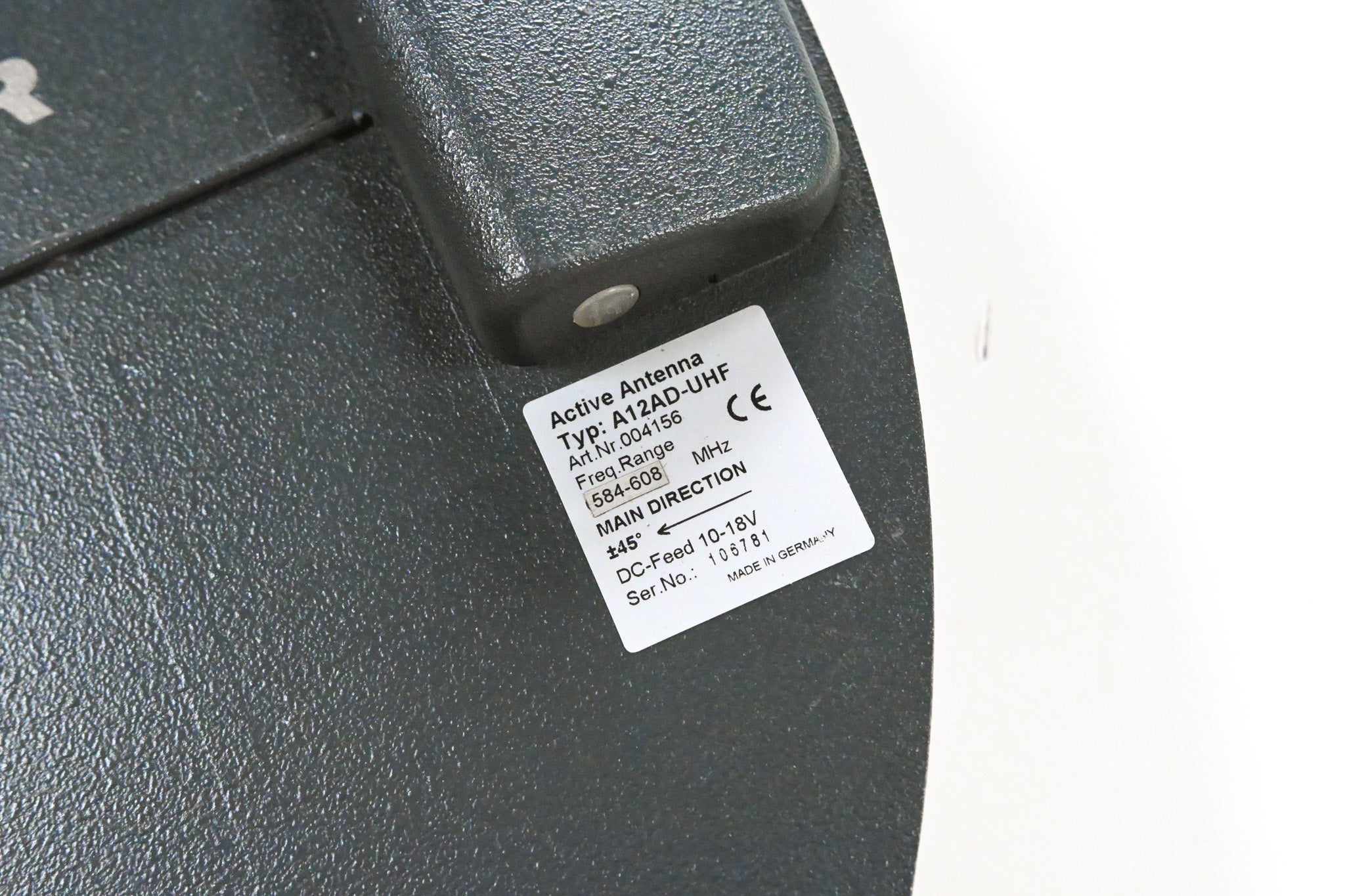 Sennheiser A12AD-UHF Active Antenna 584-608 MHz