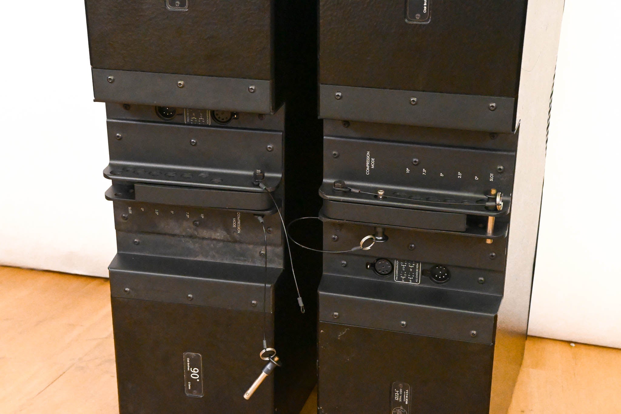 Clair Bros i212-i Dual 12" Install Line Array Speakers 90° (PAIR)