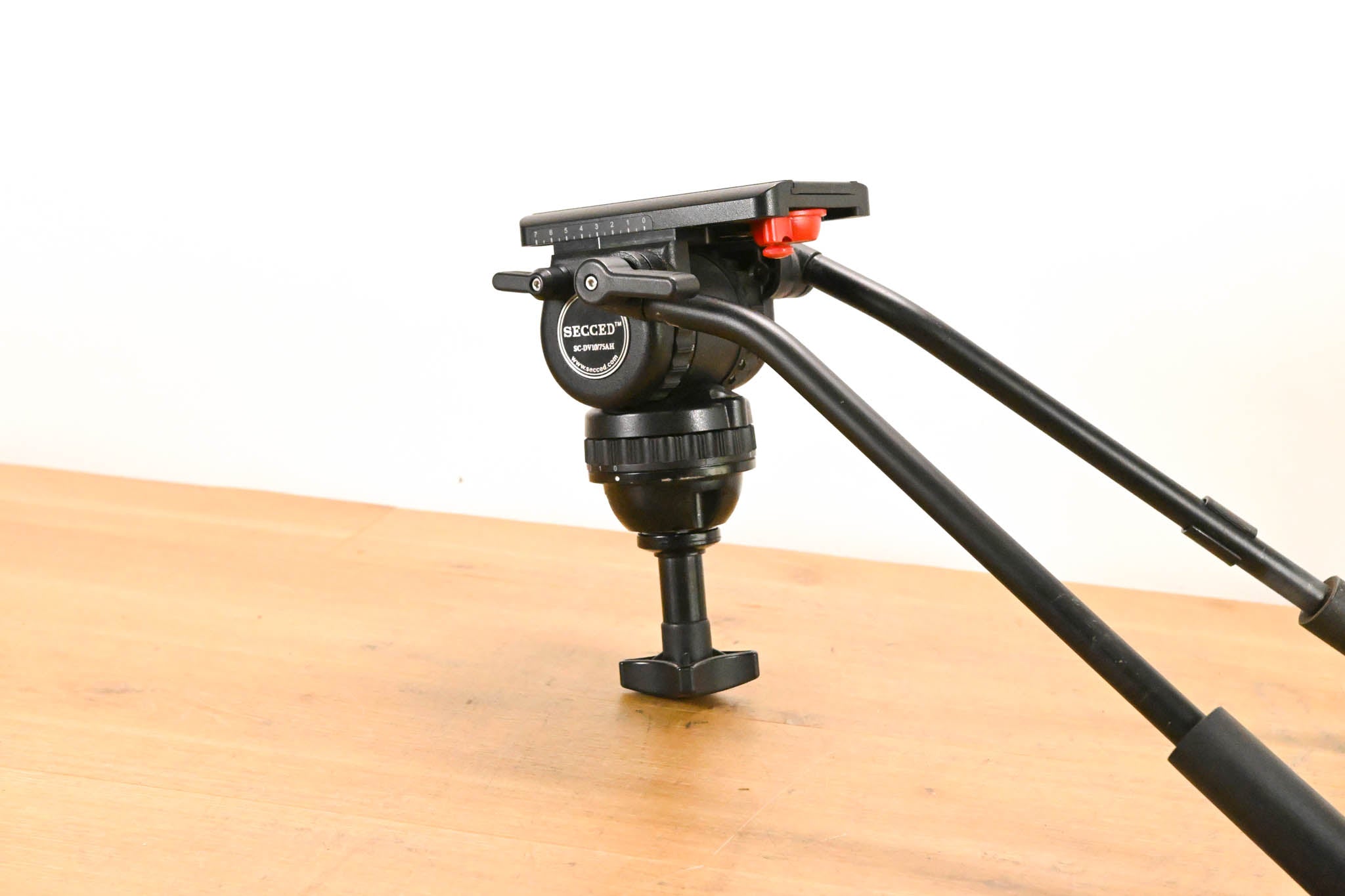 Secced SC-DV10/75AH 75mm Fluid Video Head w/ Dual Pan Bars