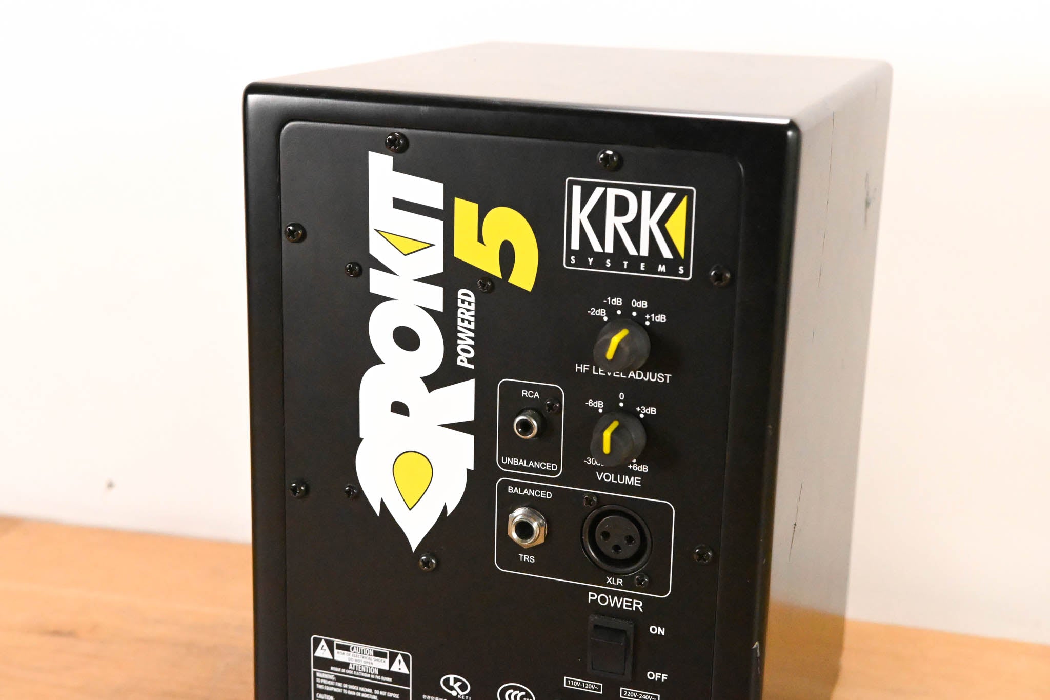 KRK Rokit 5 G1 5-inch Powered Studio Monitor